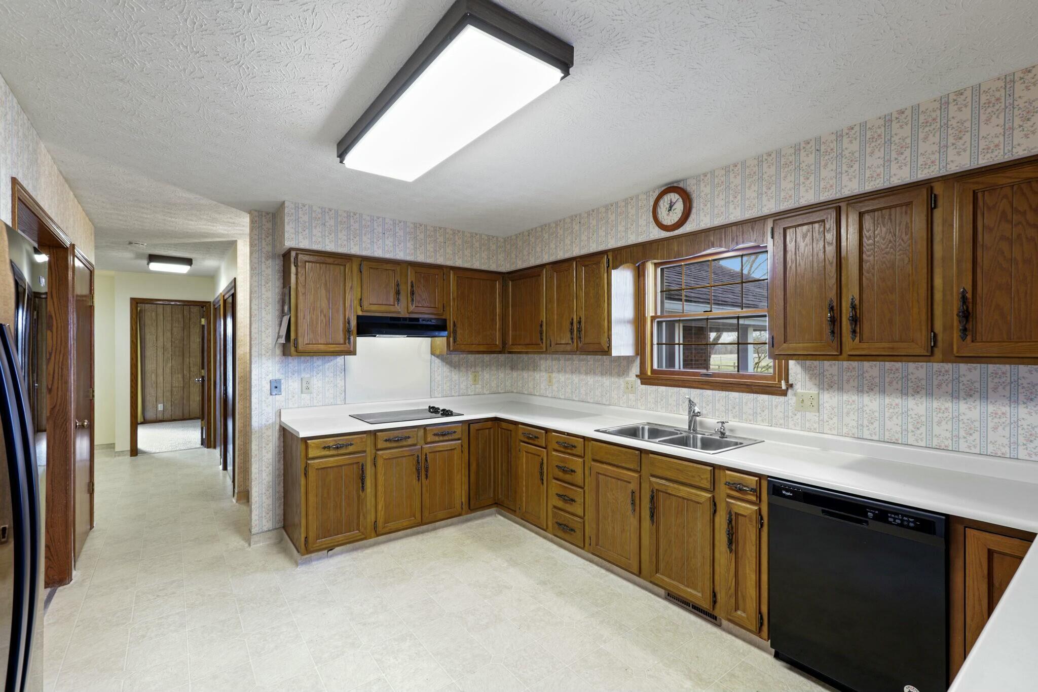 6015 Lithopolis Winchester Road Property Photo 28