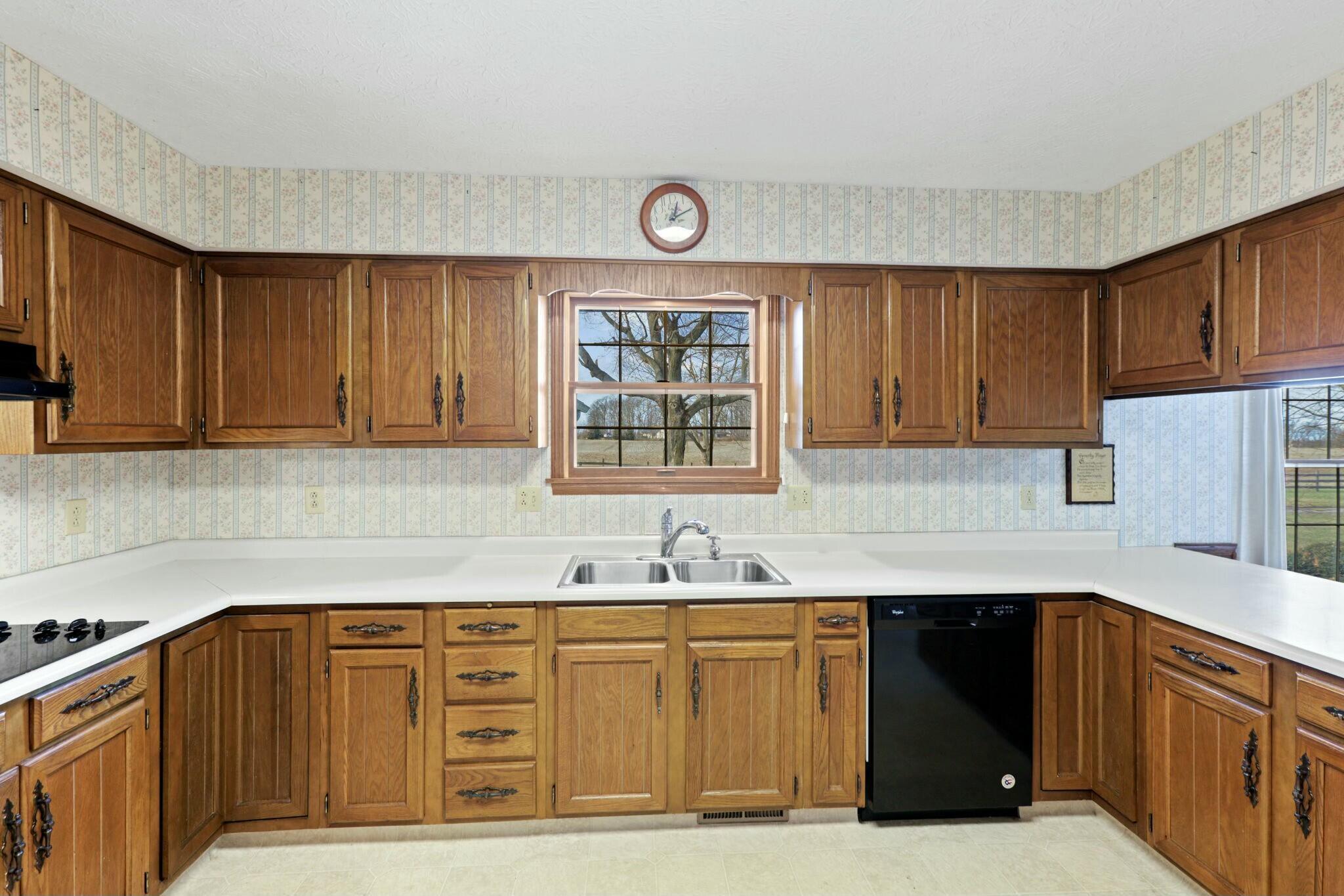 6015 Lithopolis Winchester Road Property Photo 31