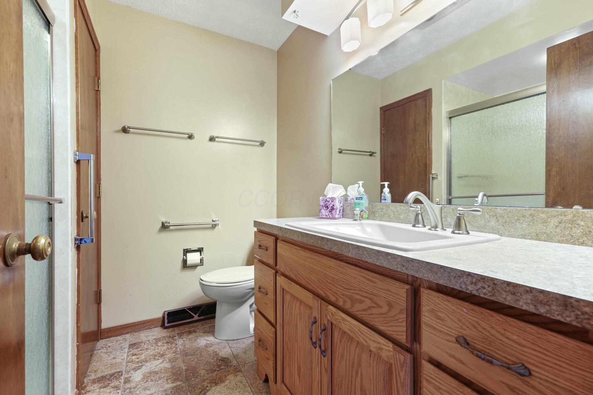 6015 Lithopolis Winchester Road Property Photo 40