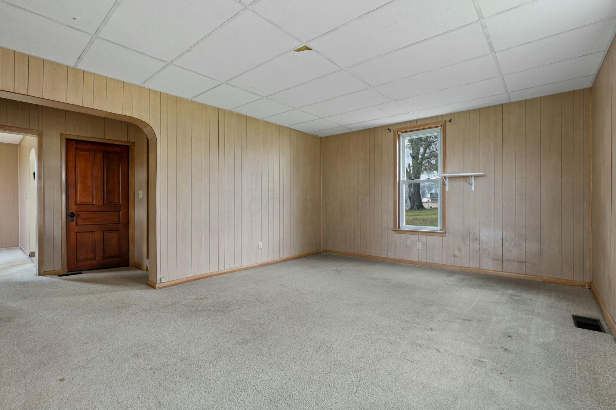 6085 Lithopolis Winchester Road Property Photo 11