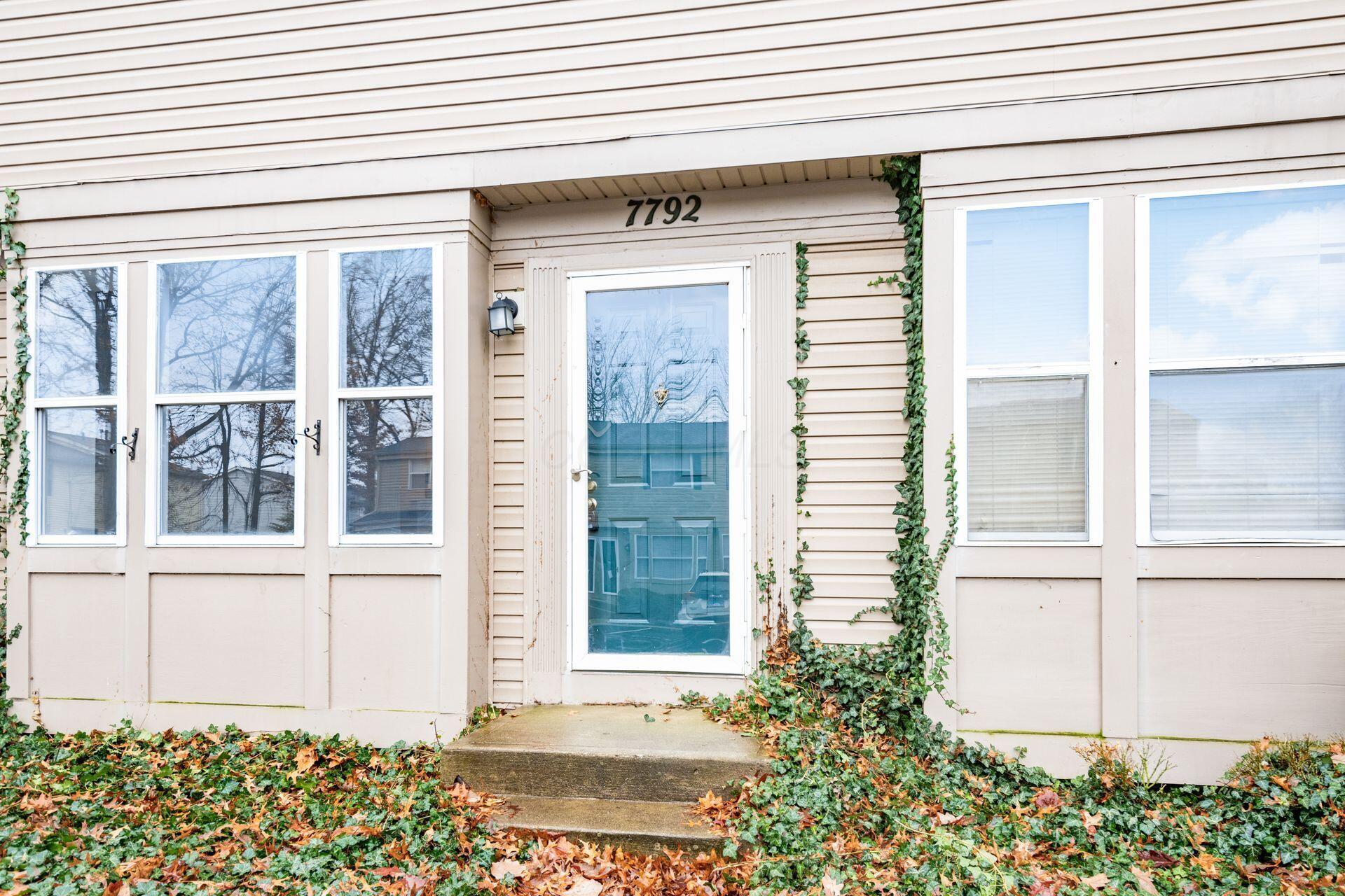 7792 Barkwood Drive, 9c Property Photo 3