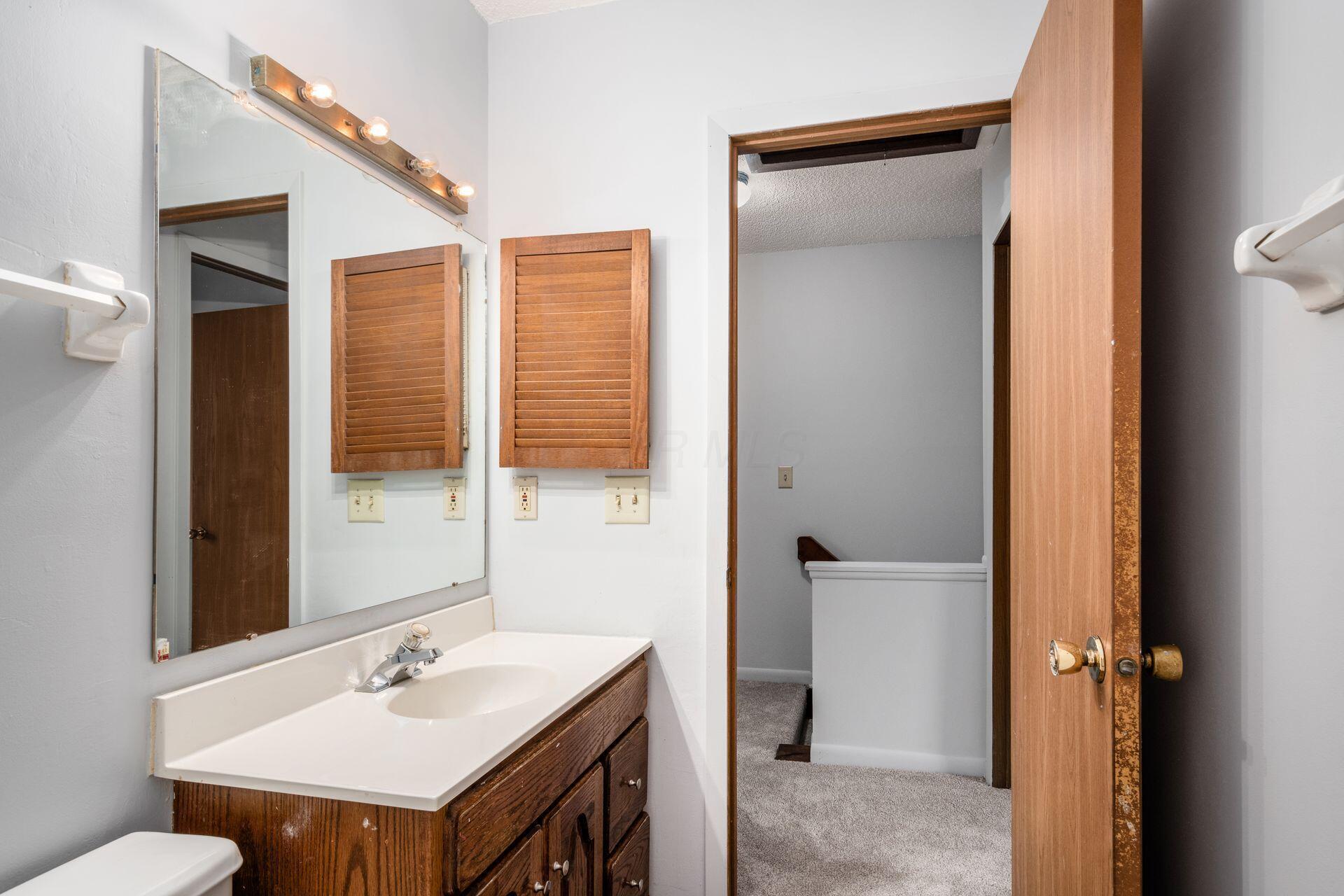 7792 Barkwood Drive, 9c Property Photo 20