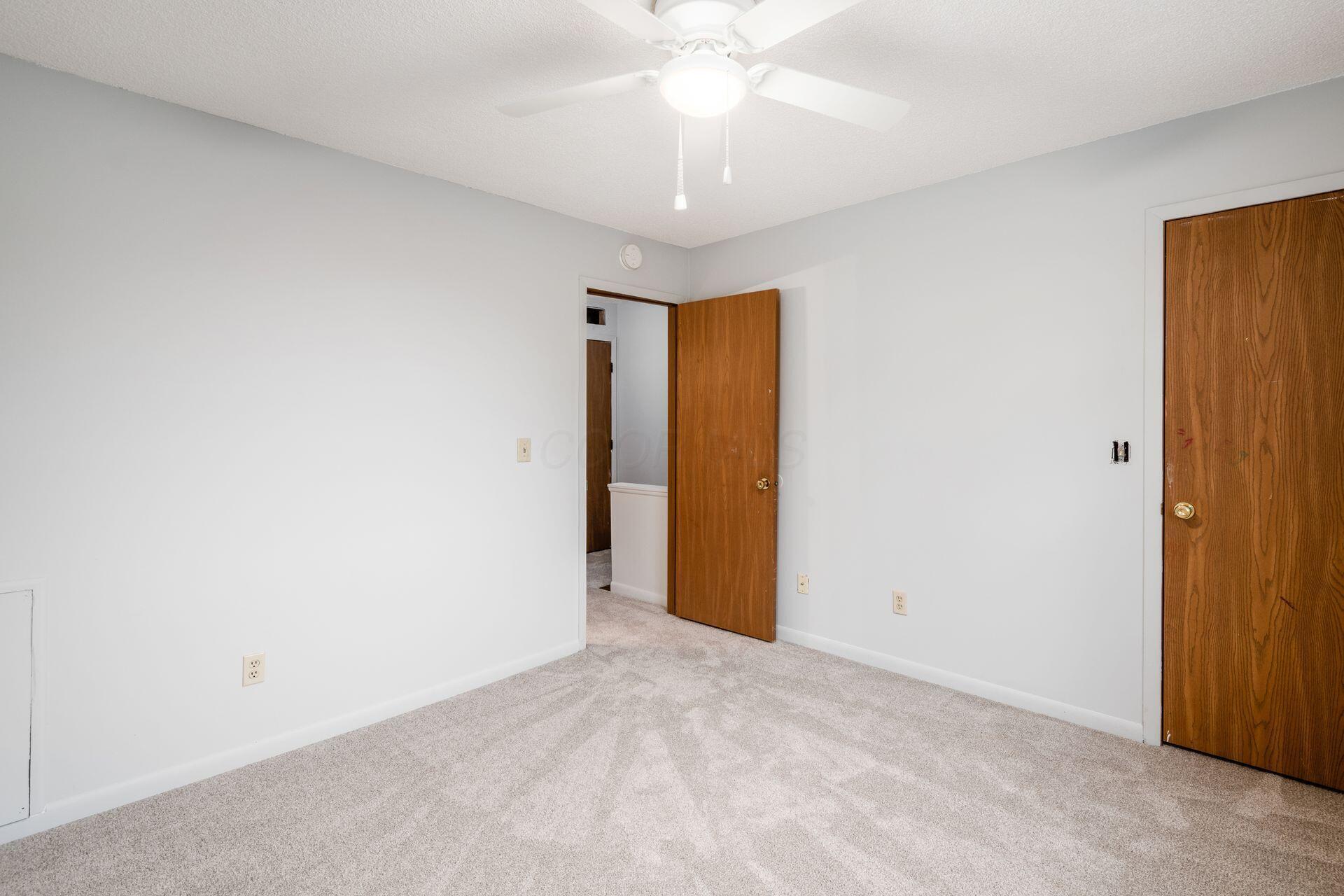7792 Barkwood Drive, 9c Property Photo 22