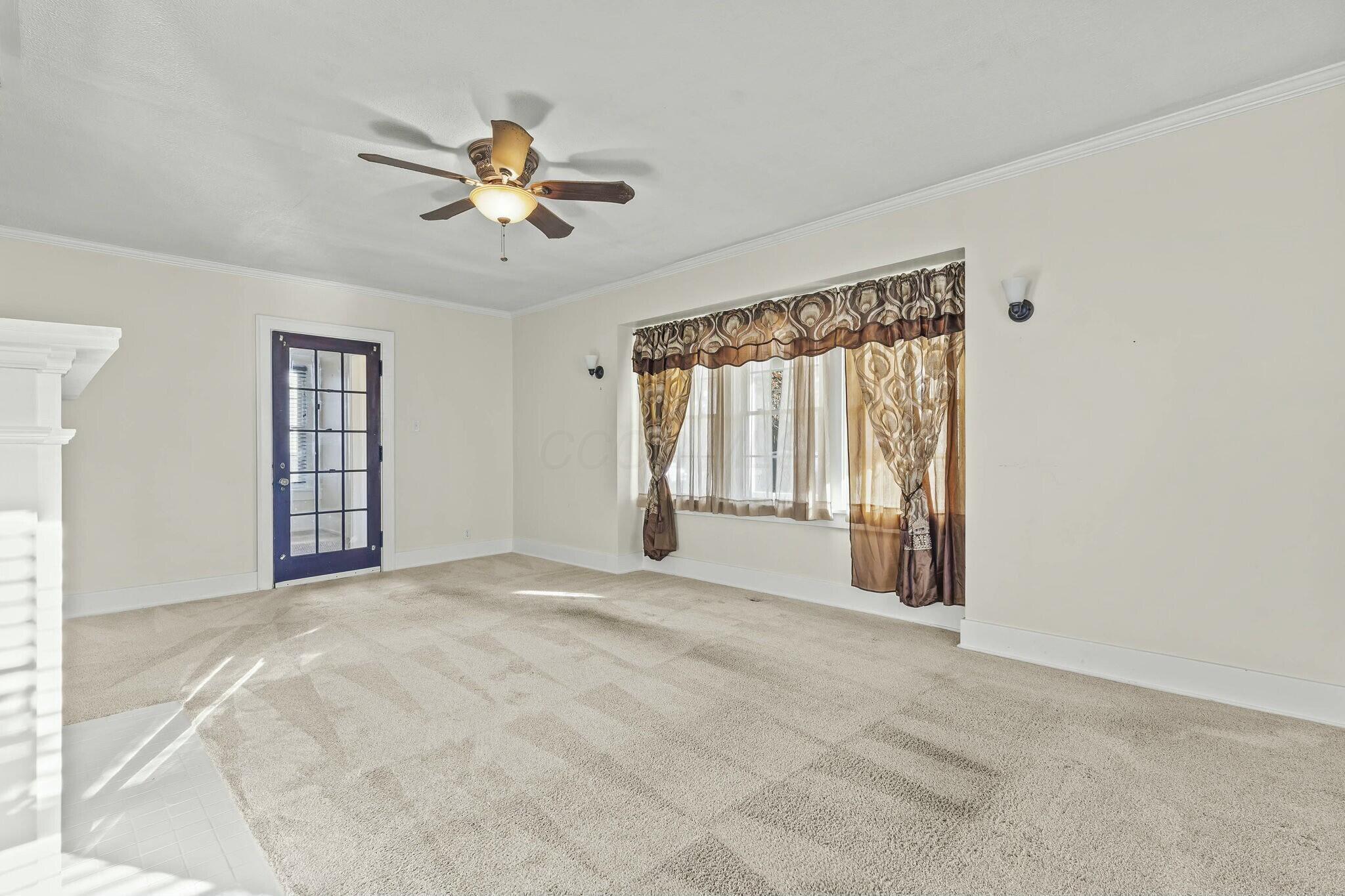 108 Parkwood Boulevard Property Photo 10