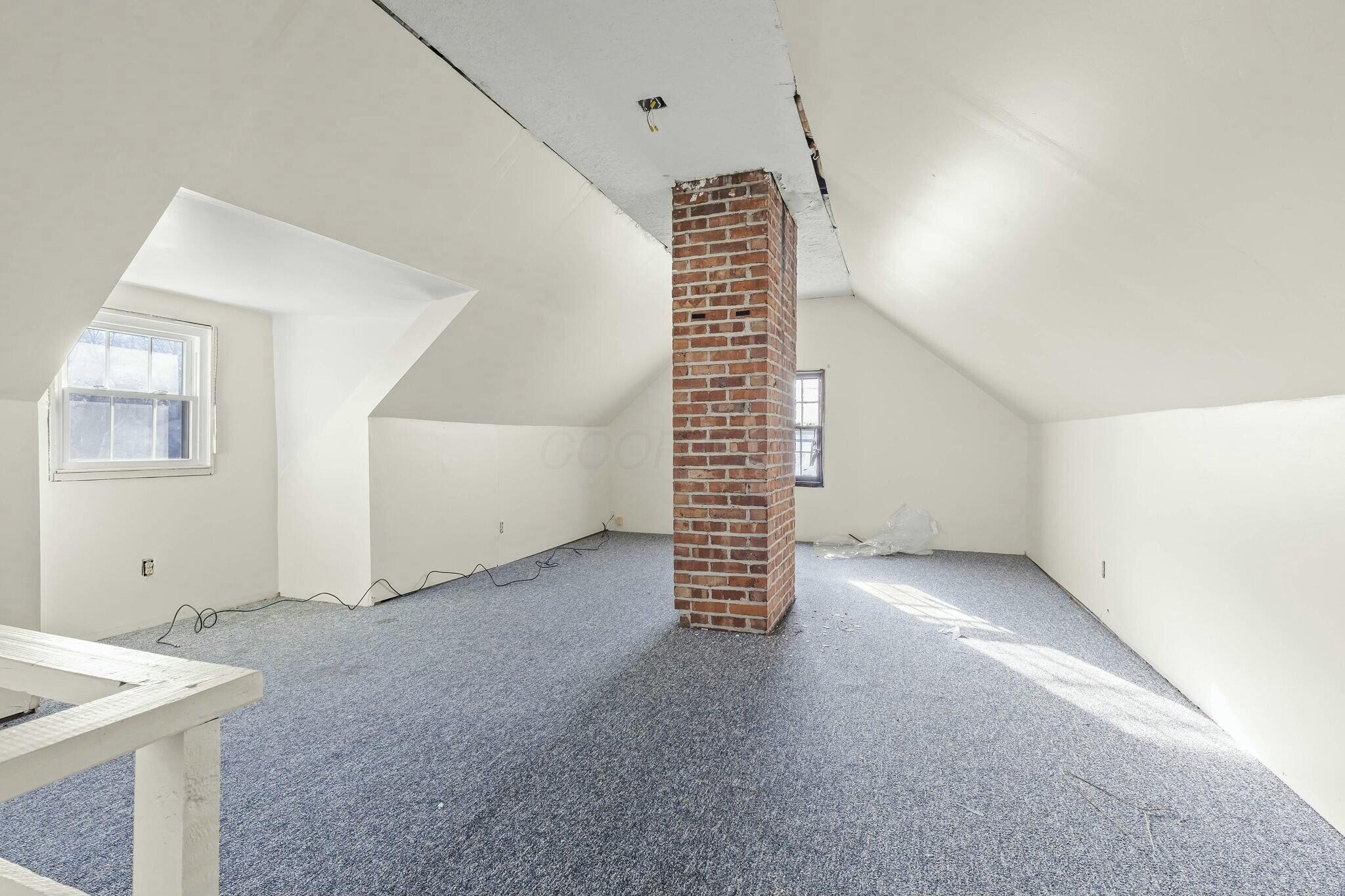 108 Parkwood Boulevard Property Photo 26