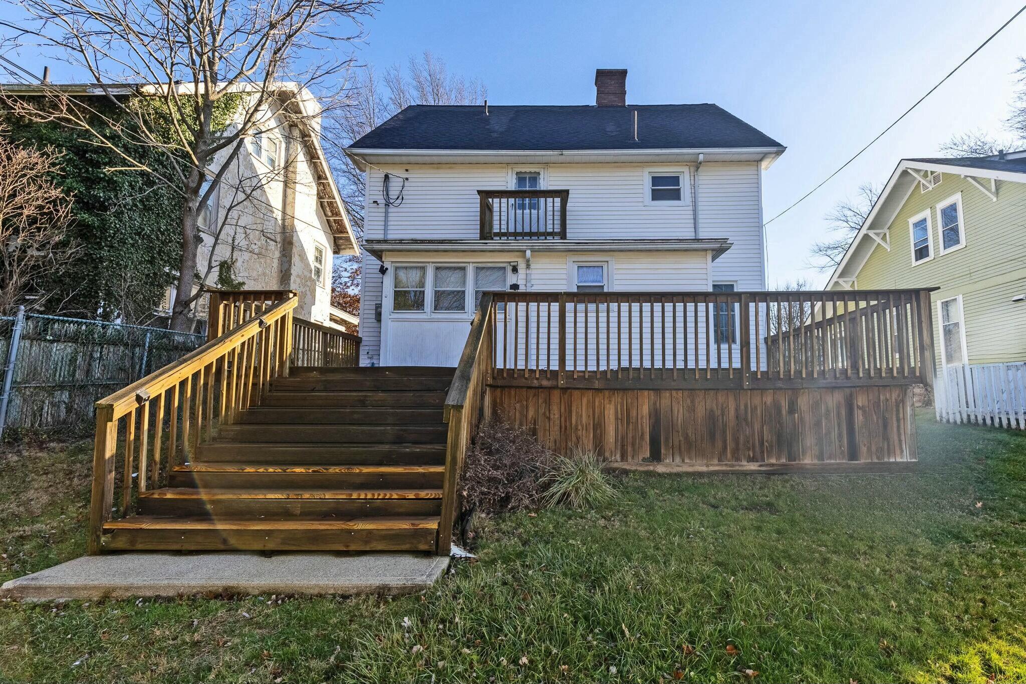 108 Parkwood Boulevard Property Photo 32
