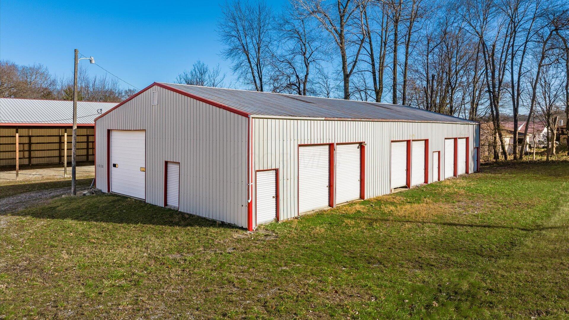 1022 Old Logan Road Property Photo 11