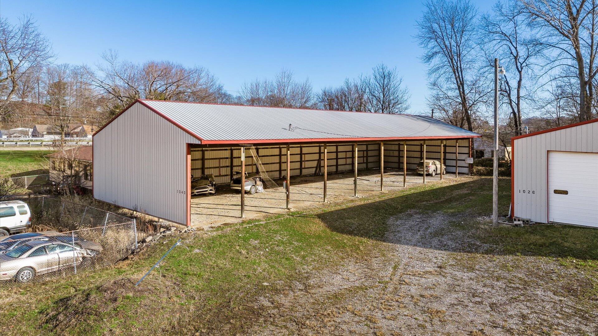1022 Old Logan Road Property Photo 13
