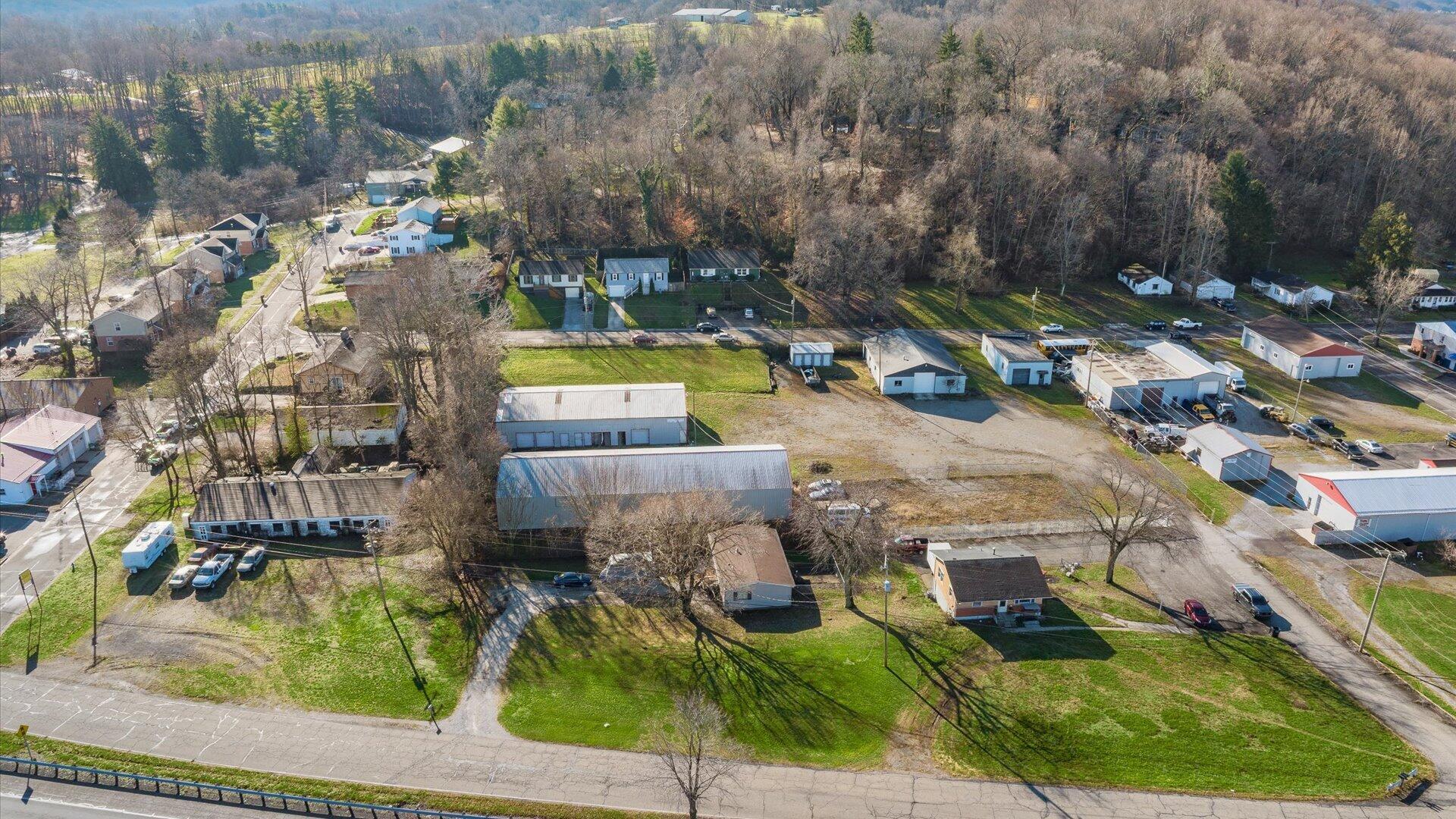 1022 Old Logan Road Property Photo 17