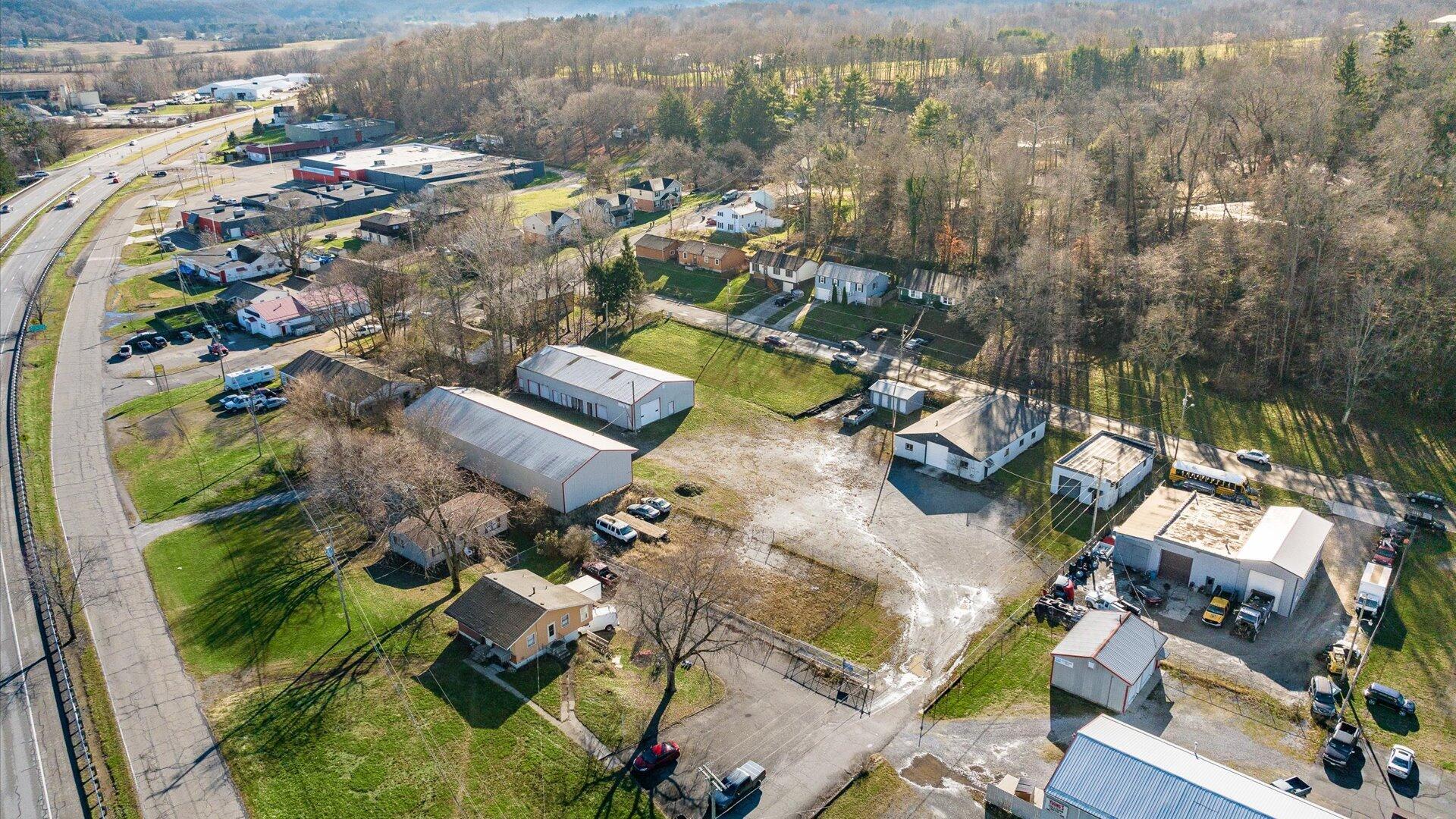 1022 Old Logan Road Property Photo 23