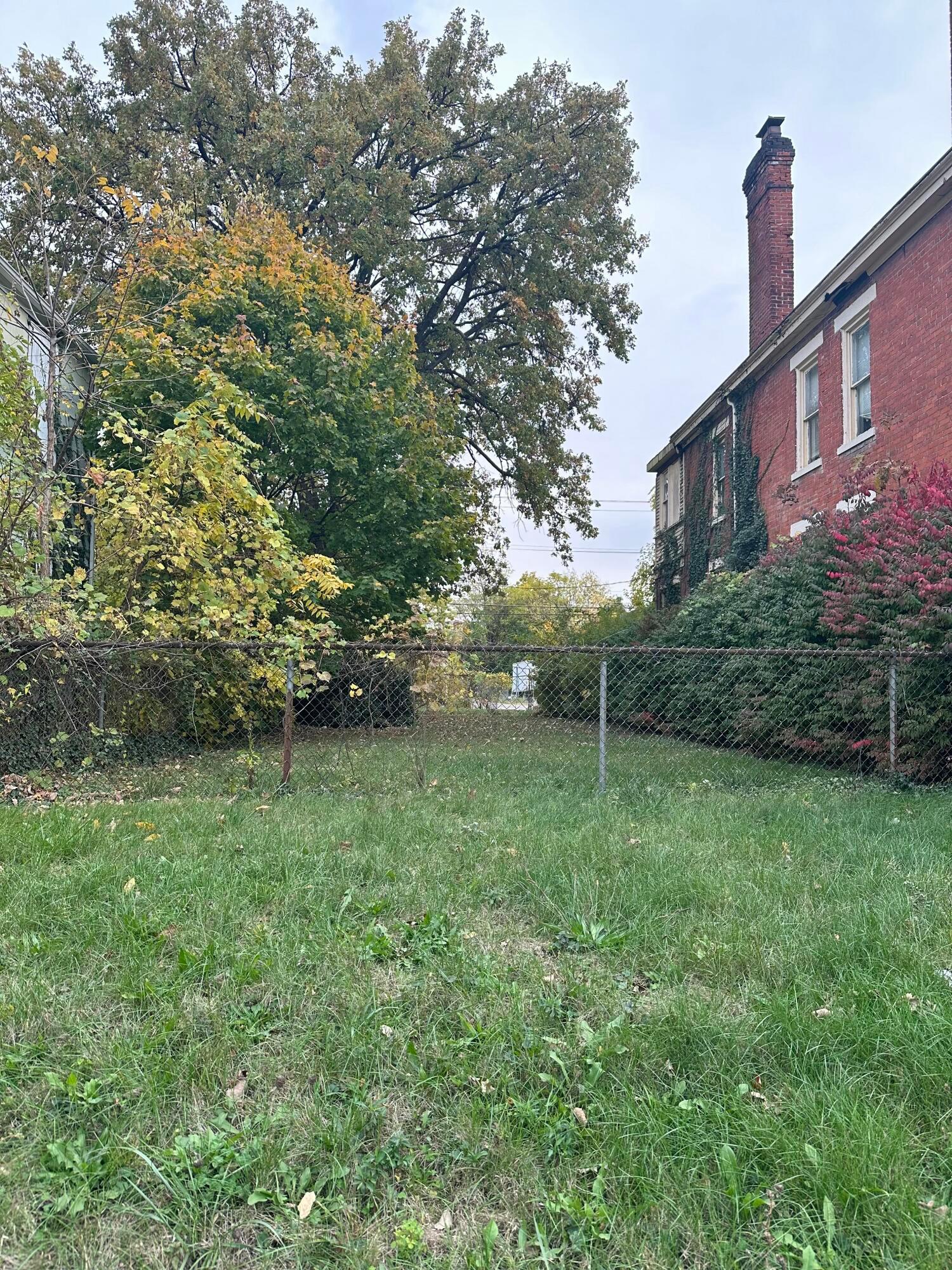 1169 E Livingston Avenue Property Photo 1