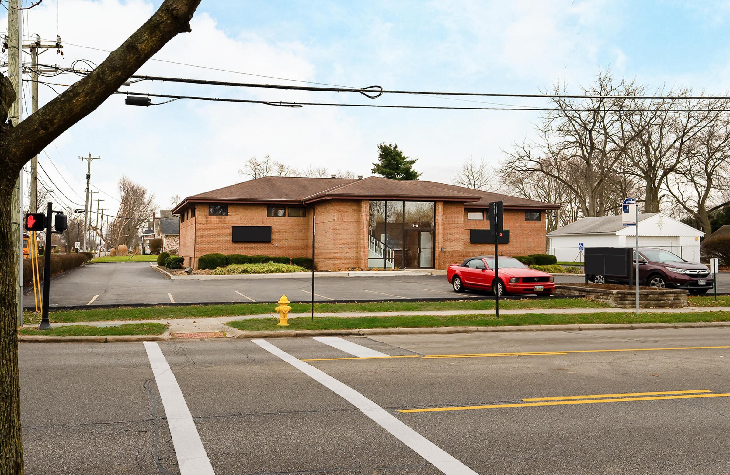 3111 Columbus Street, D Property Photo 1
