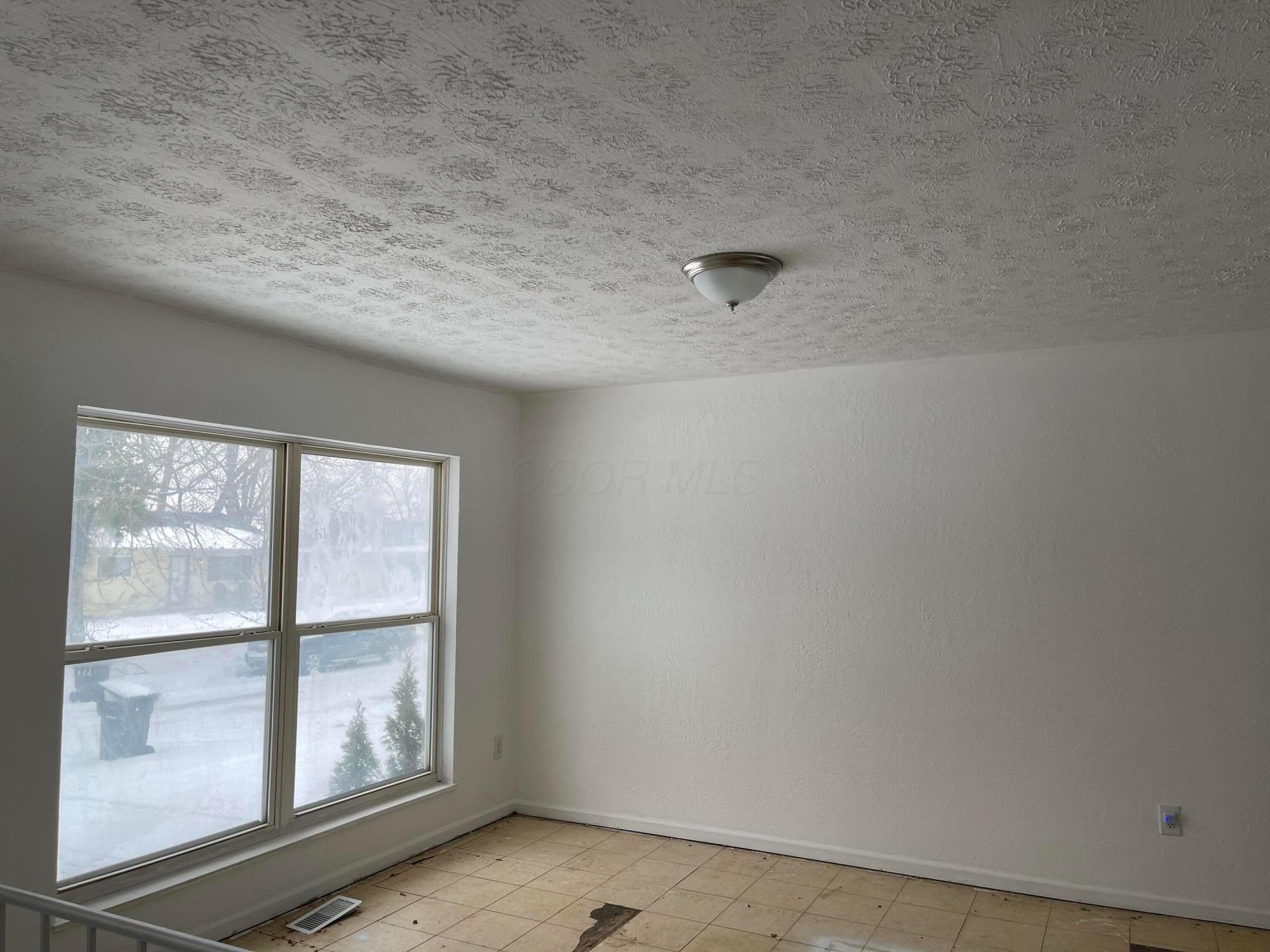 3214 Kenray Drive Property Photo 9