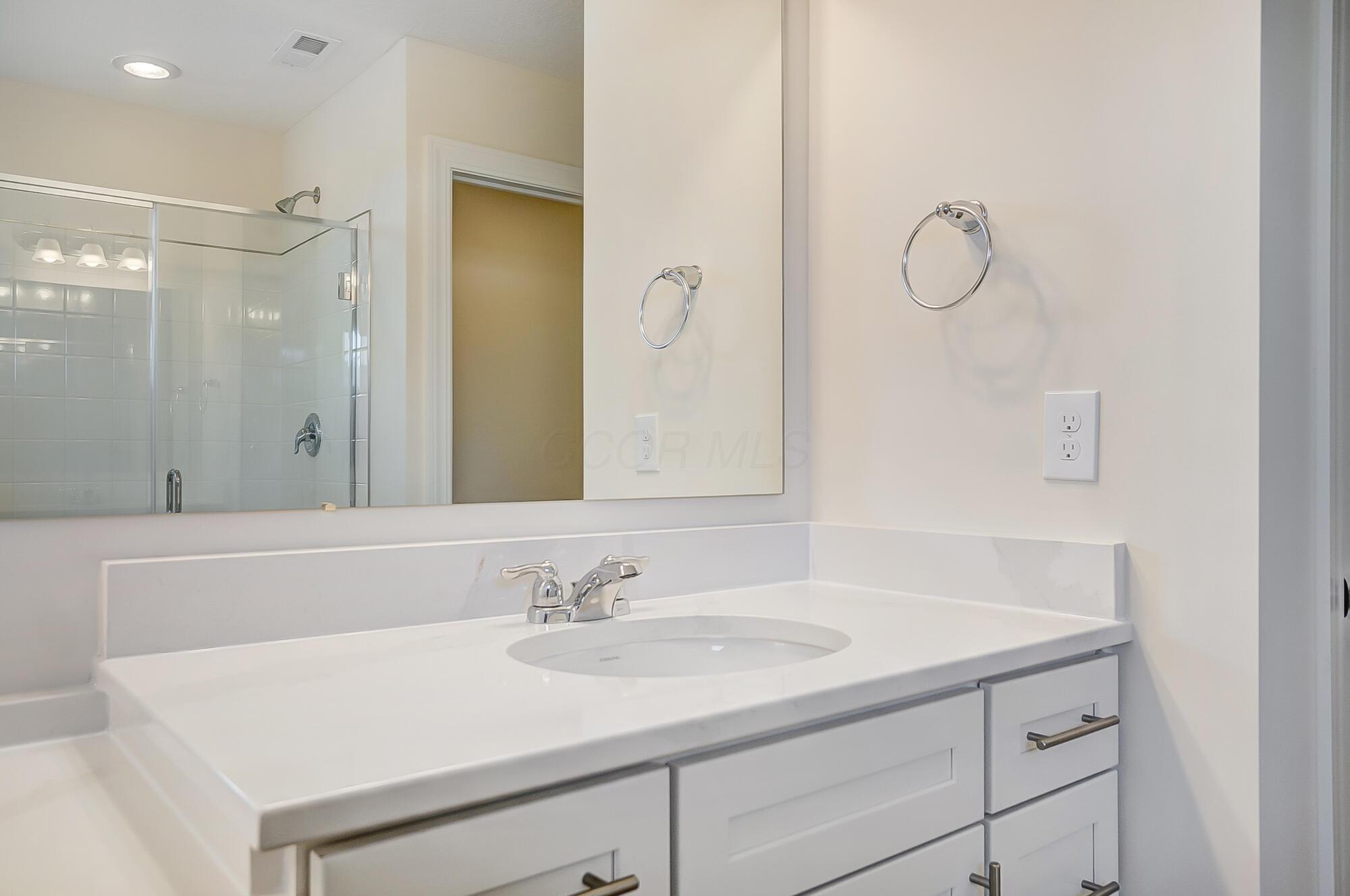 8706 Apricot Way Property Photo 35