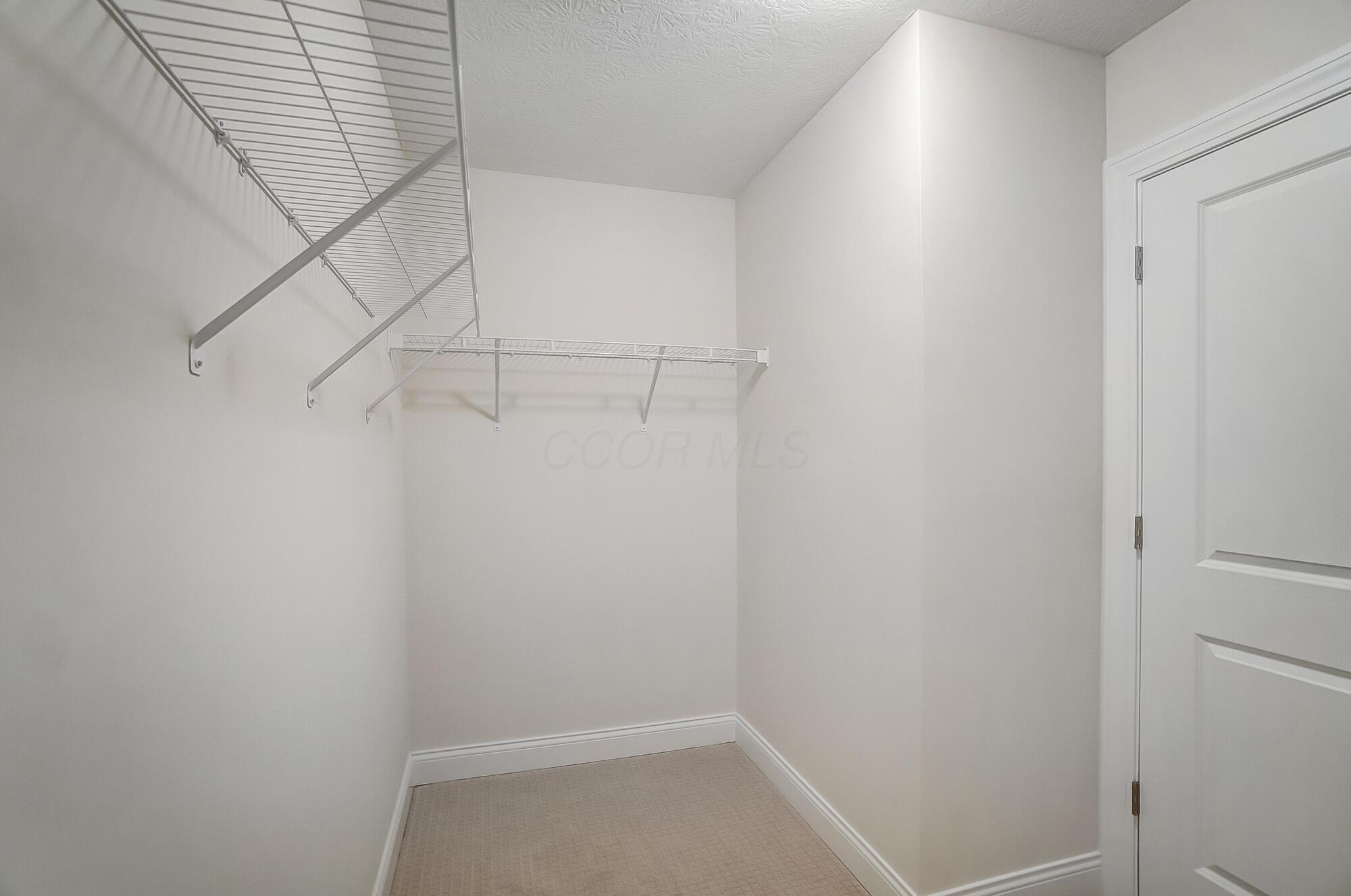 8706 Apricot Way Property Photo 38