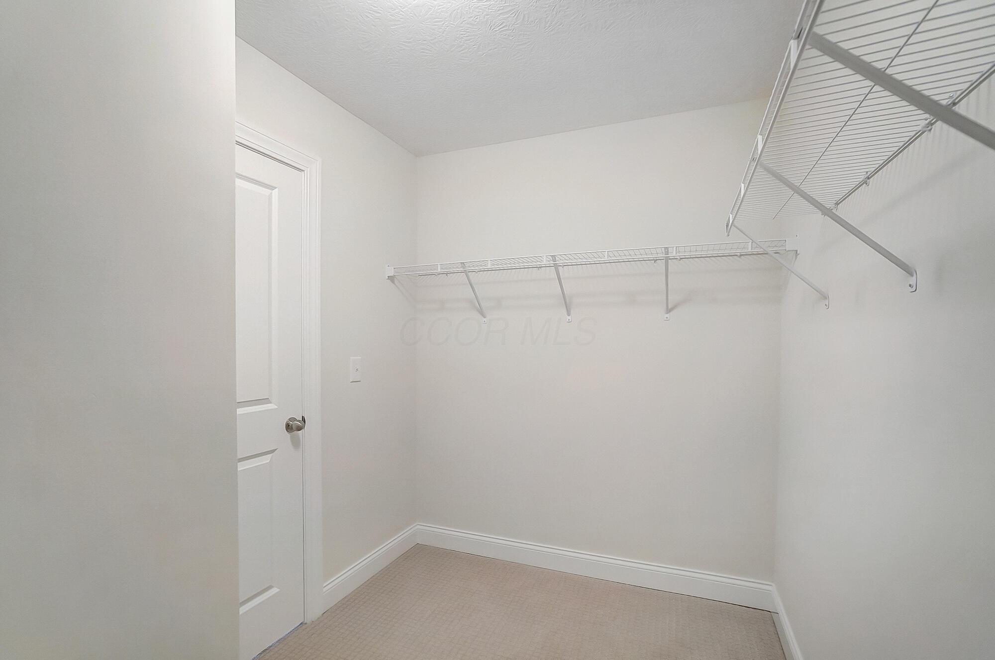 8706 Apricot Way Property Photo 39