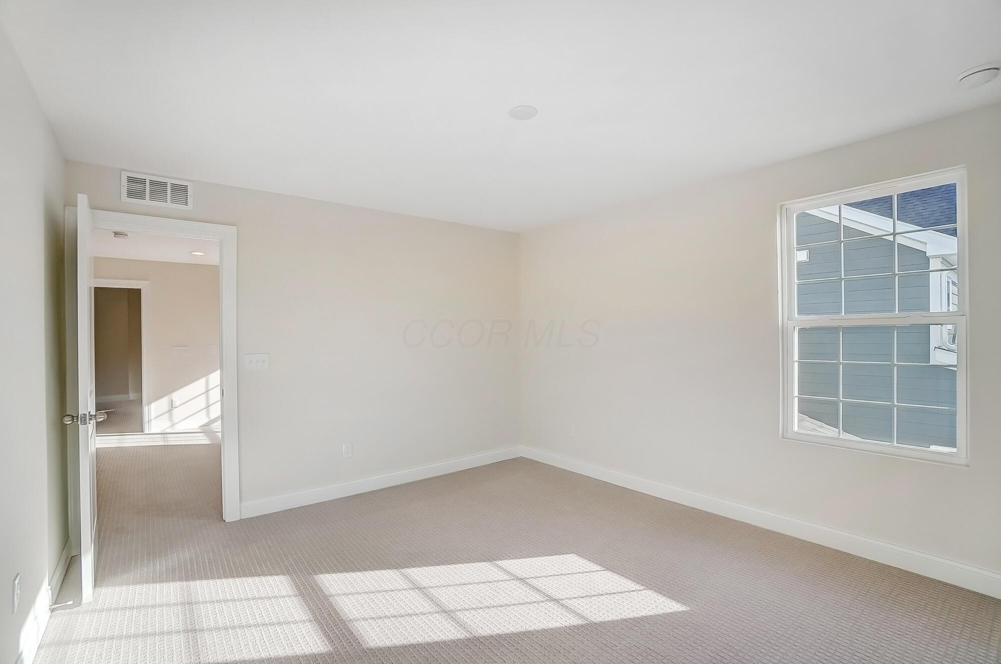 8706 Apricot Way Property Photo 42