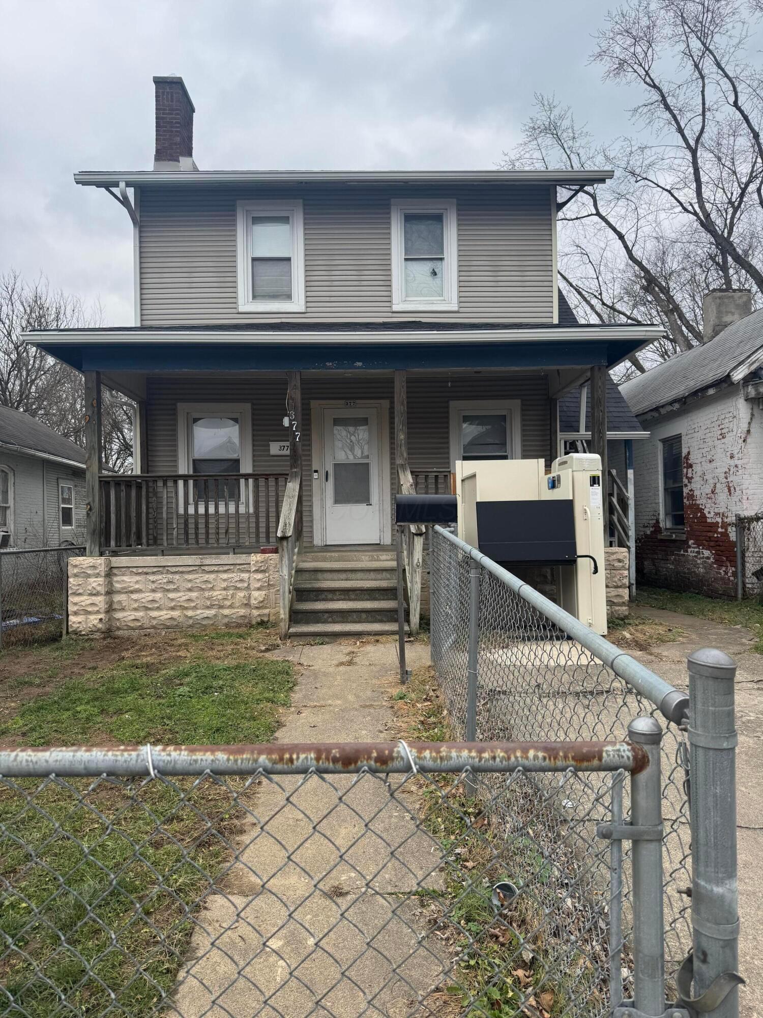 377 E 4th Street Property Photo 1