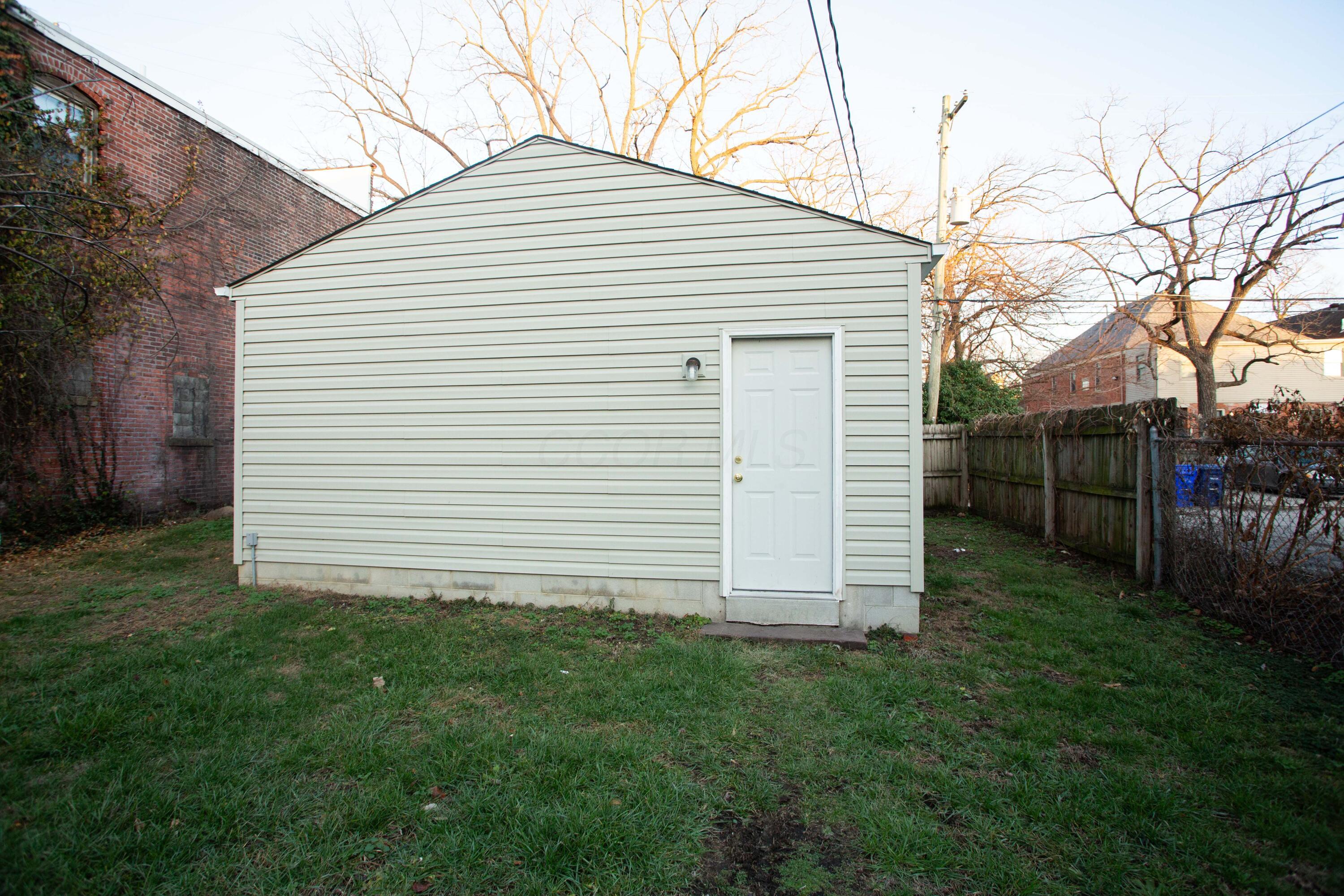 226 S Monroe Avenue Property Photo 42