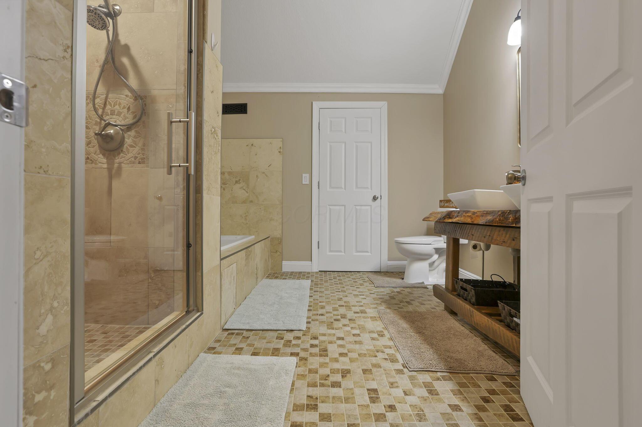 9995 W Pike Property Photo 38