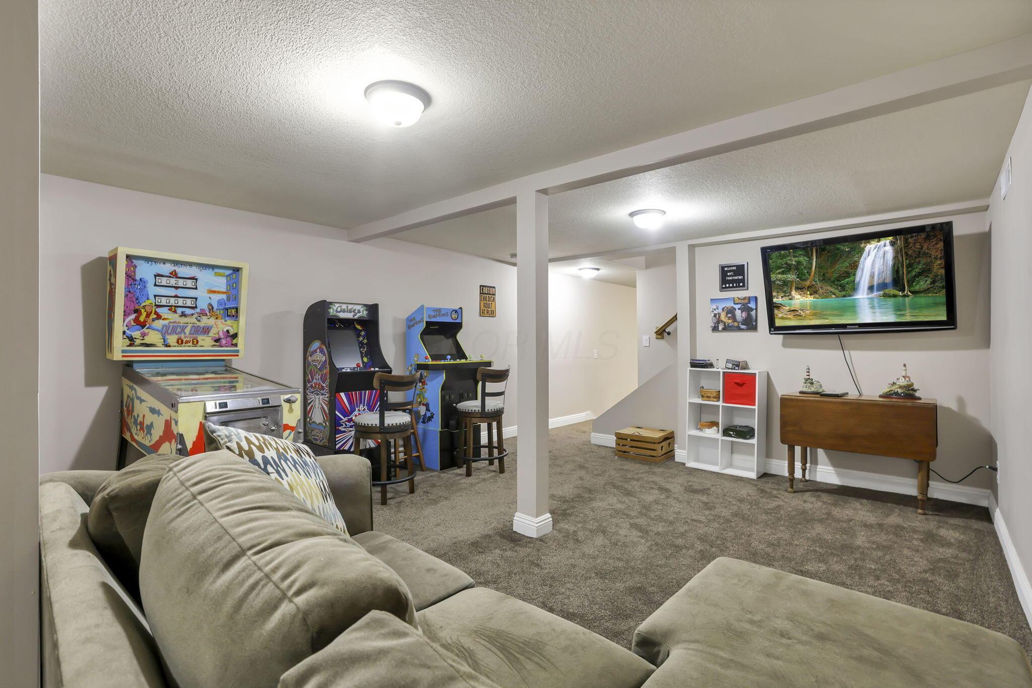 9995 W Pike Property Photo 46