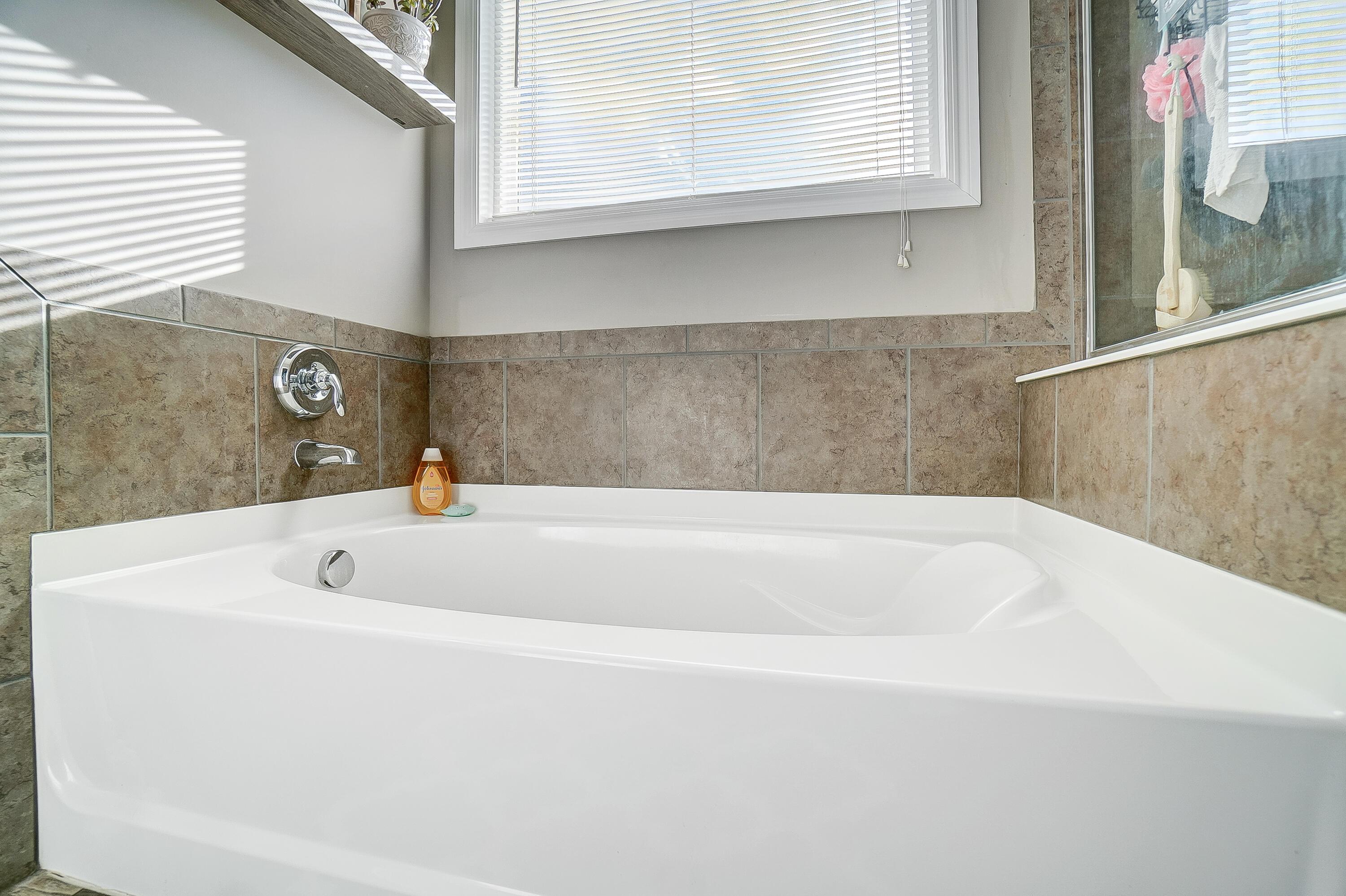5575 Freedom Property Photo 24