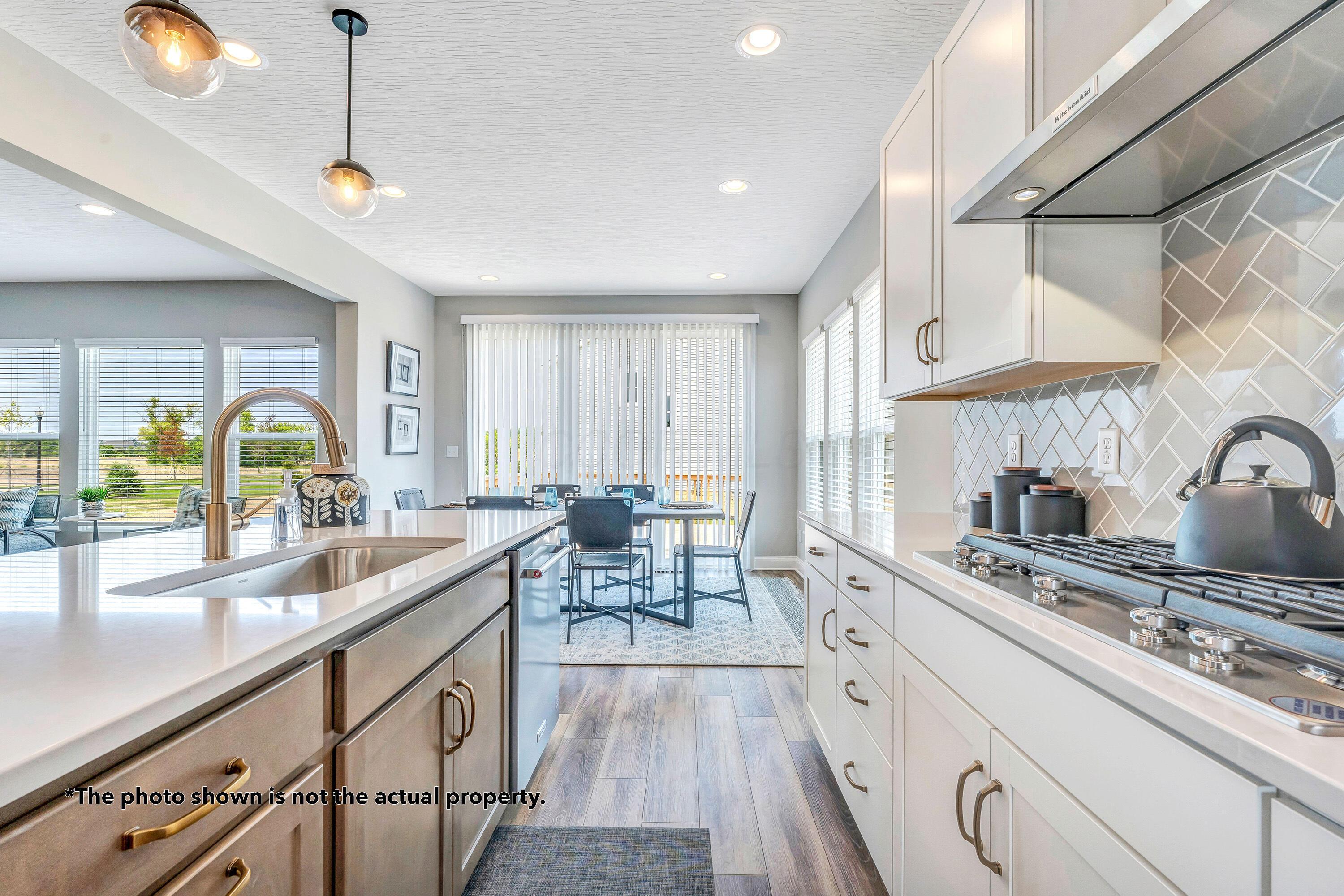 246 Silver Pine Lane Property Photo 8