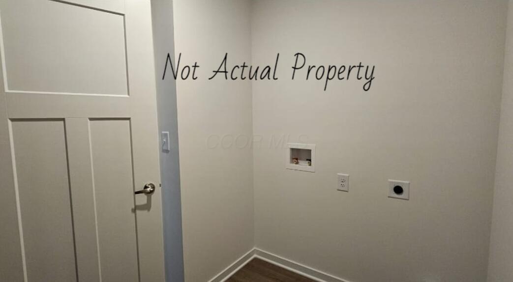 2815 Horsham Drive Property Photo 9
