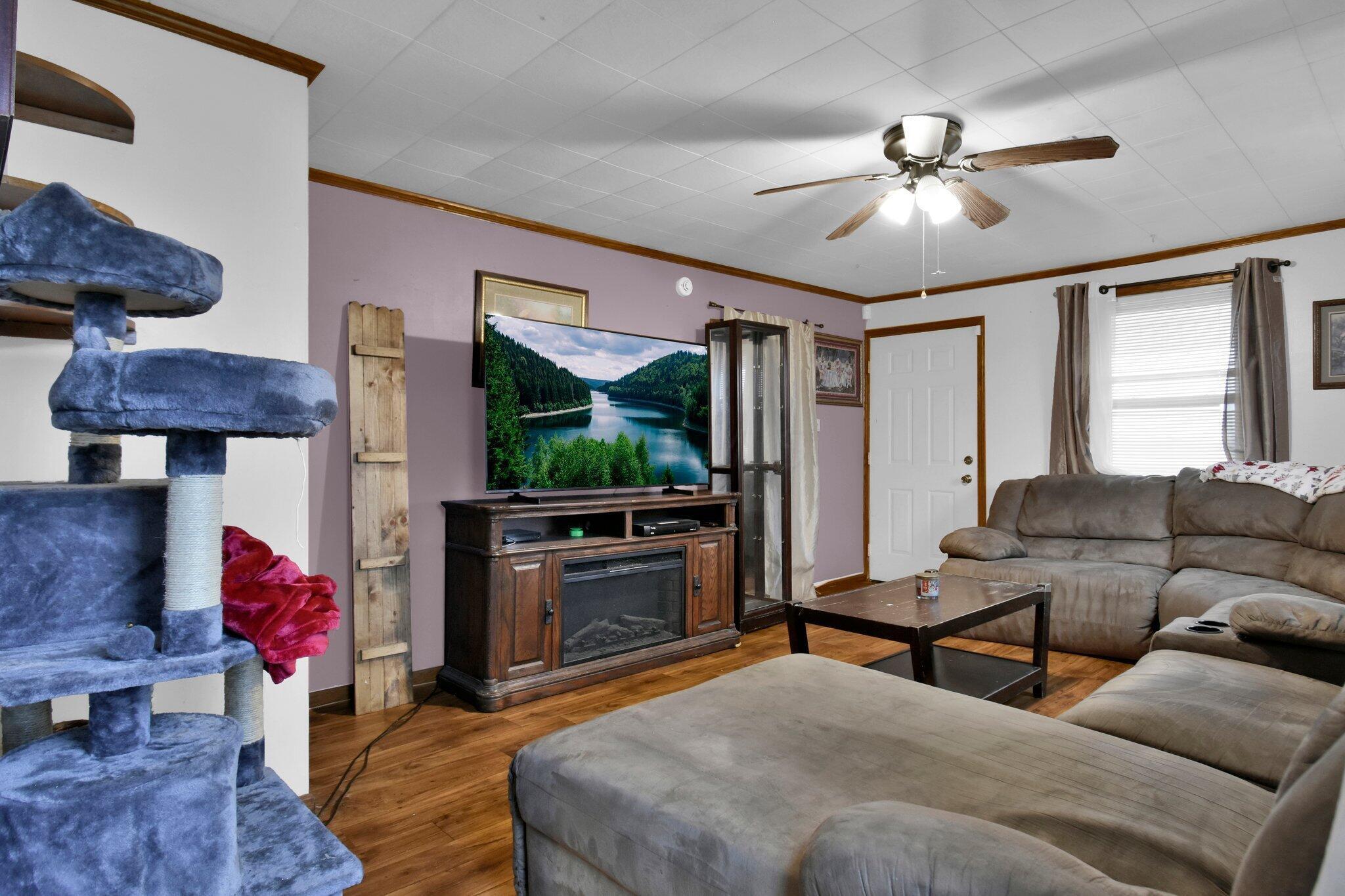 4417 Beechgrove Road Property Photo 4