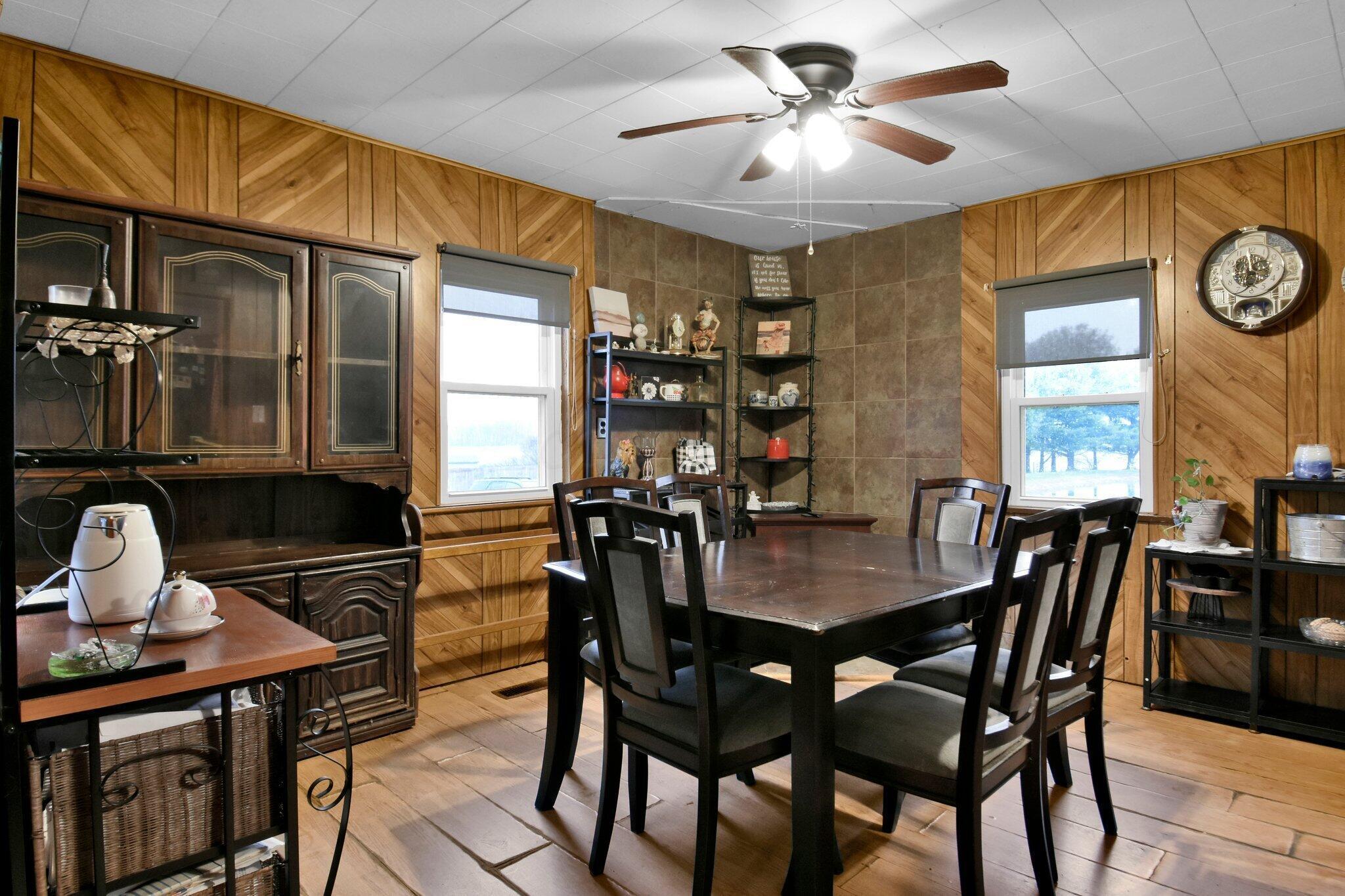 4417 Beechgrove Road Property Photo 6