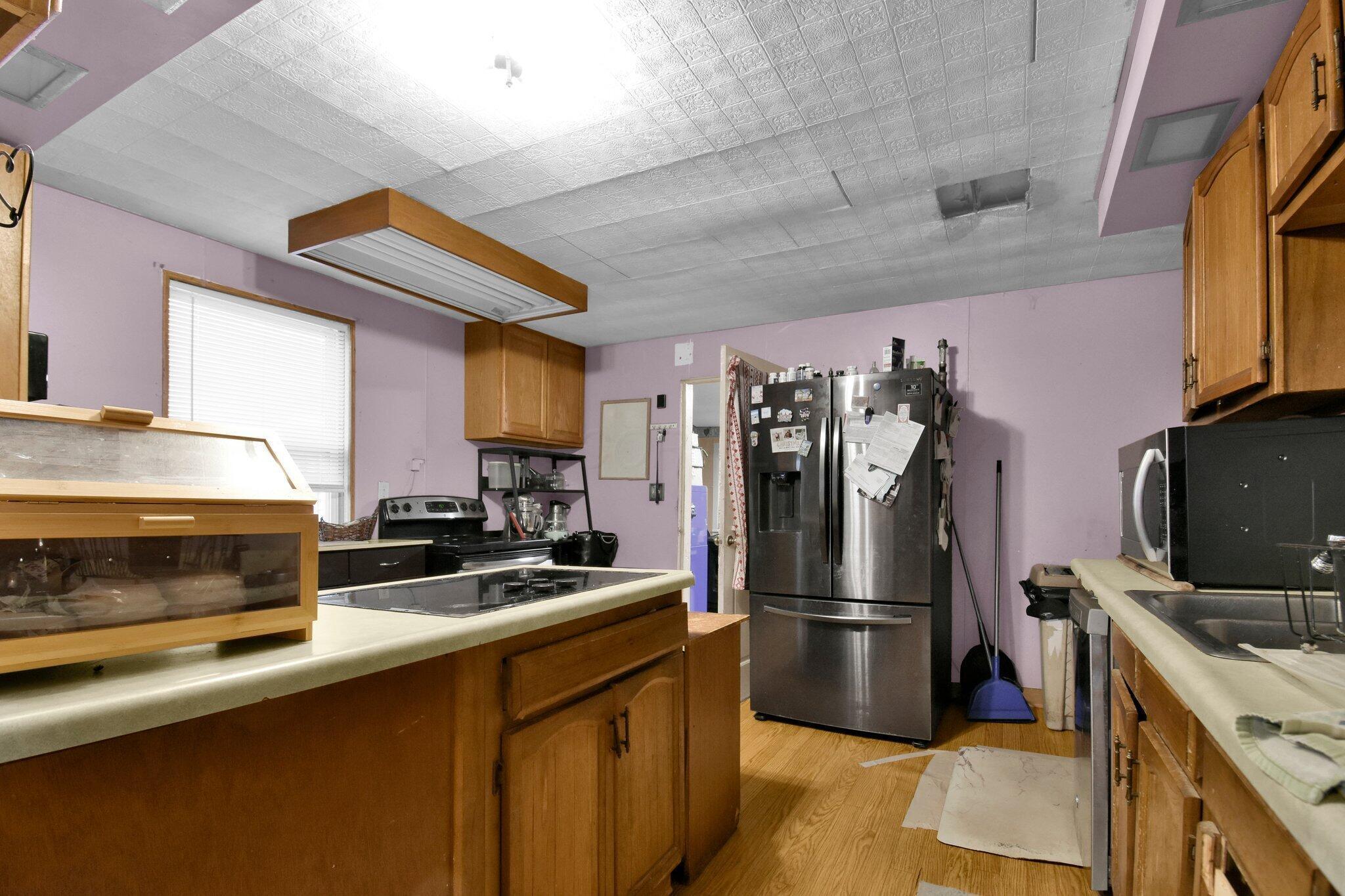 4417 Beechgrove Road Property Photo 8