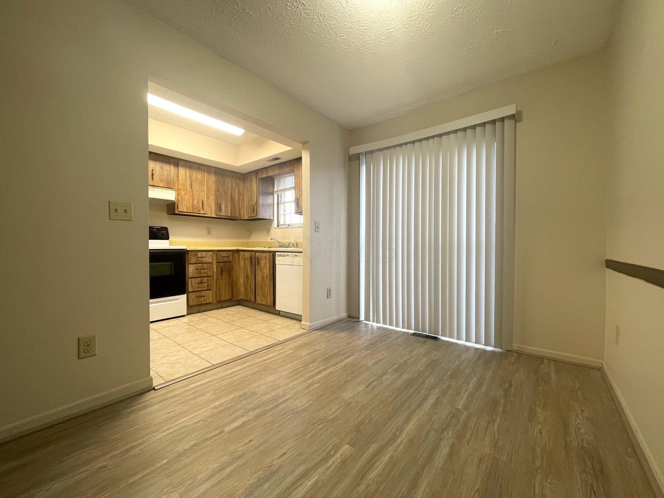 5274-5280 Portland Street Property Photo 6
