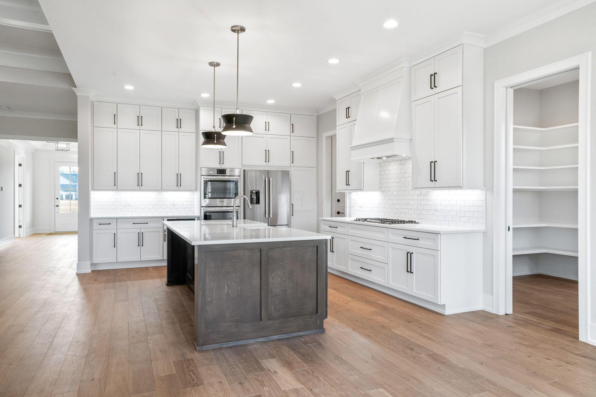 11375 Gold Finch Drive Property Photo 44