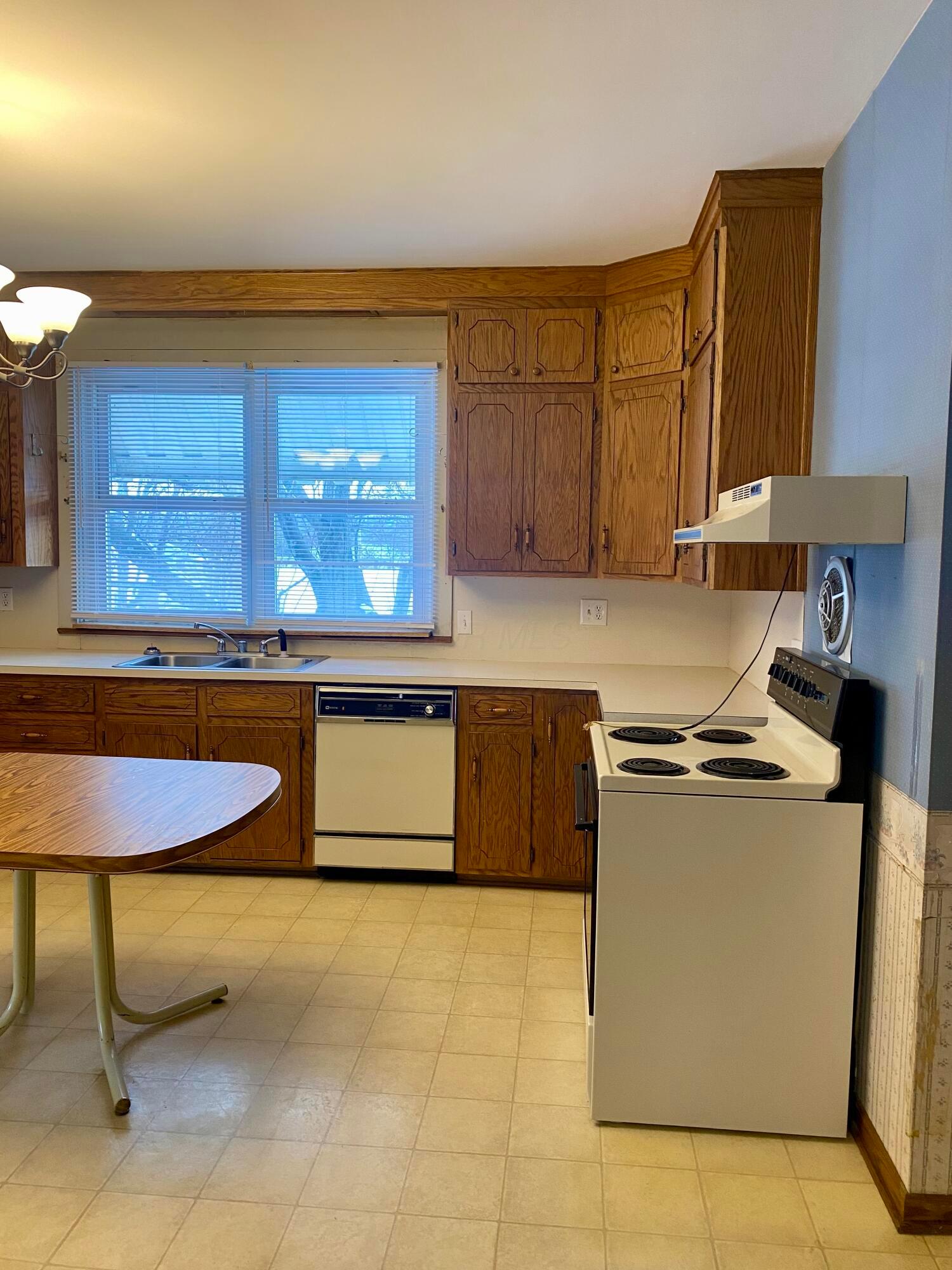 224 Rosehill Avenue Property Photo 11