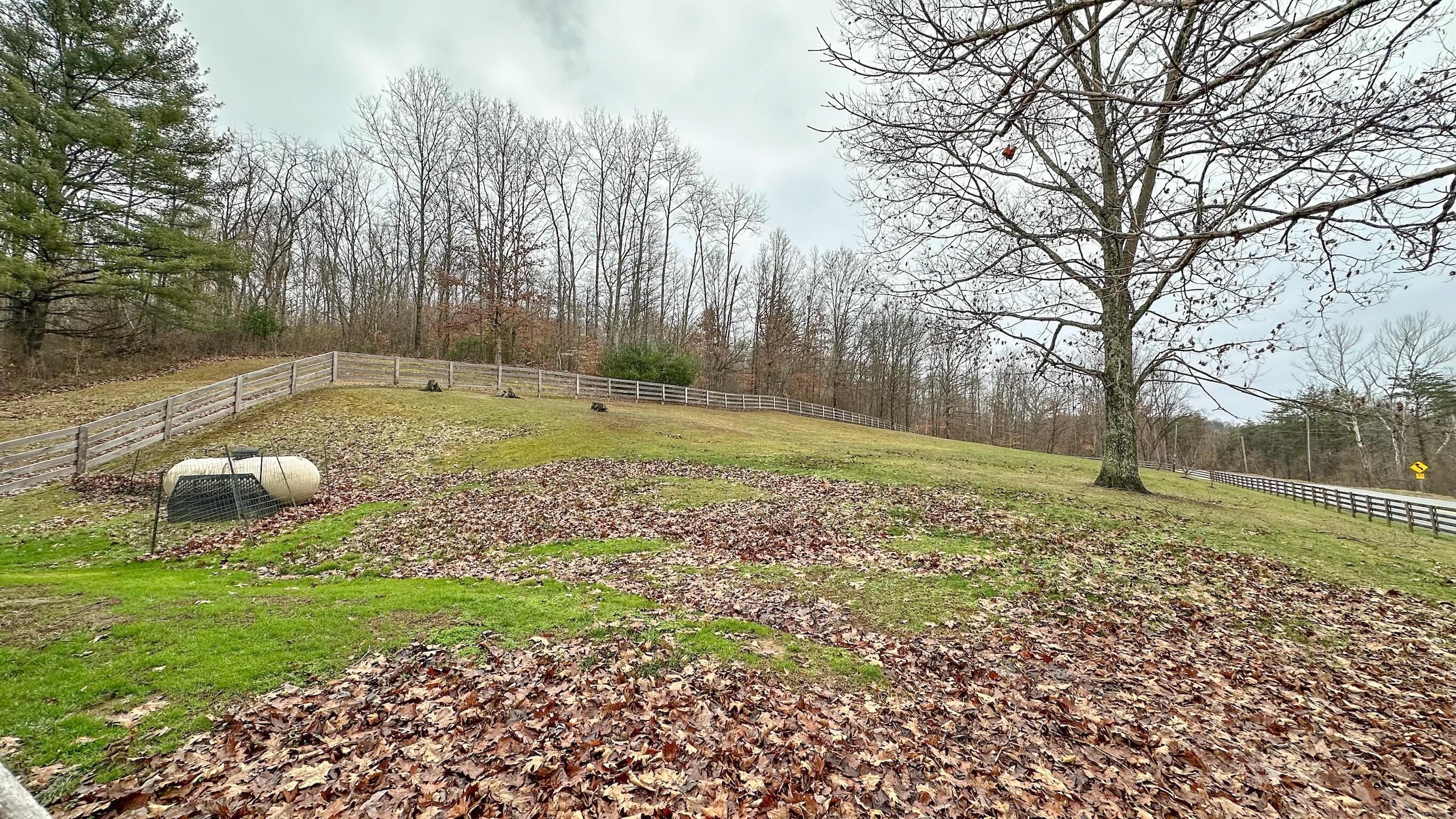 13966 Oh-595 Property Photo 10