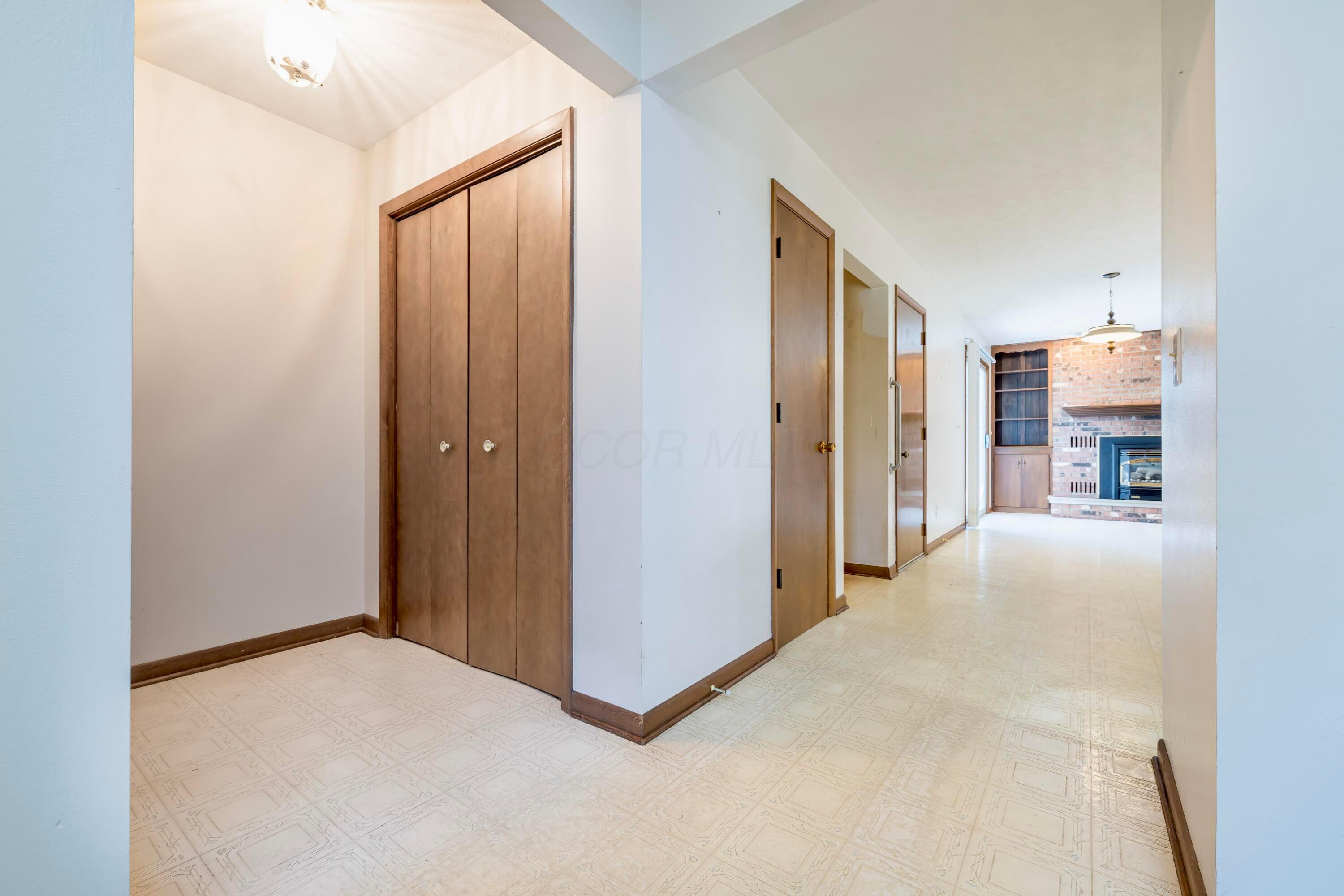 516 Newford Drive Property Photo 4