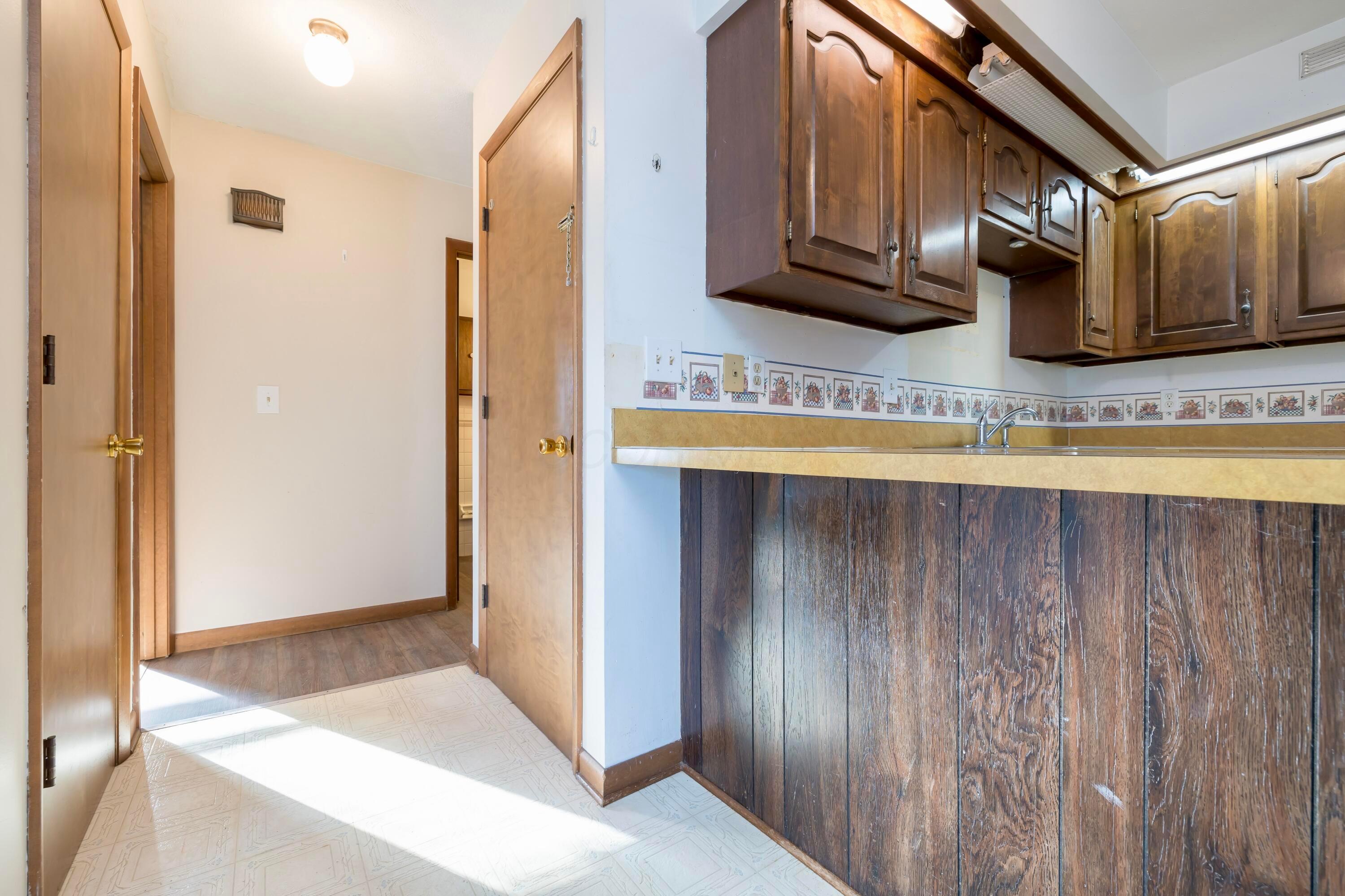 516 Newford Drive Property Photo 13