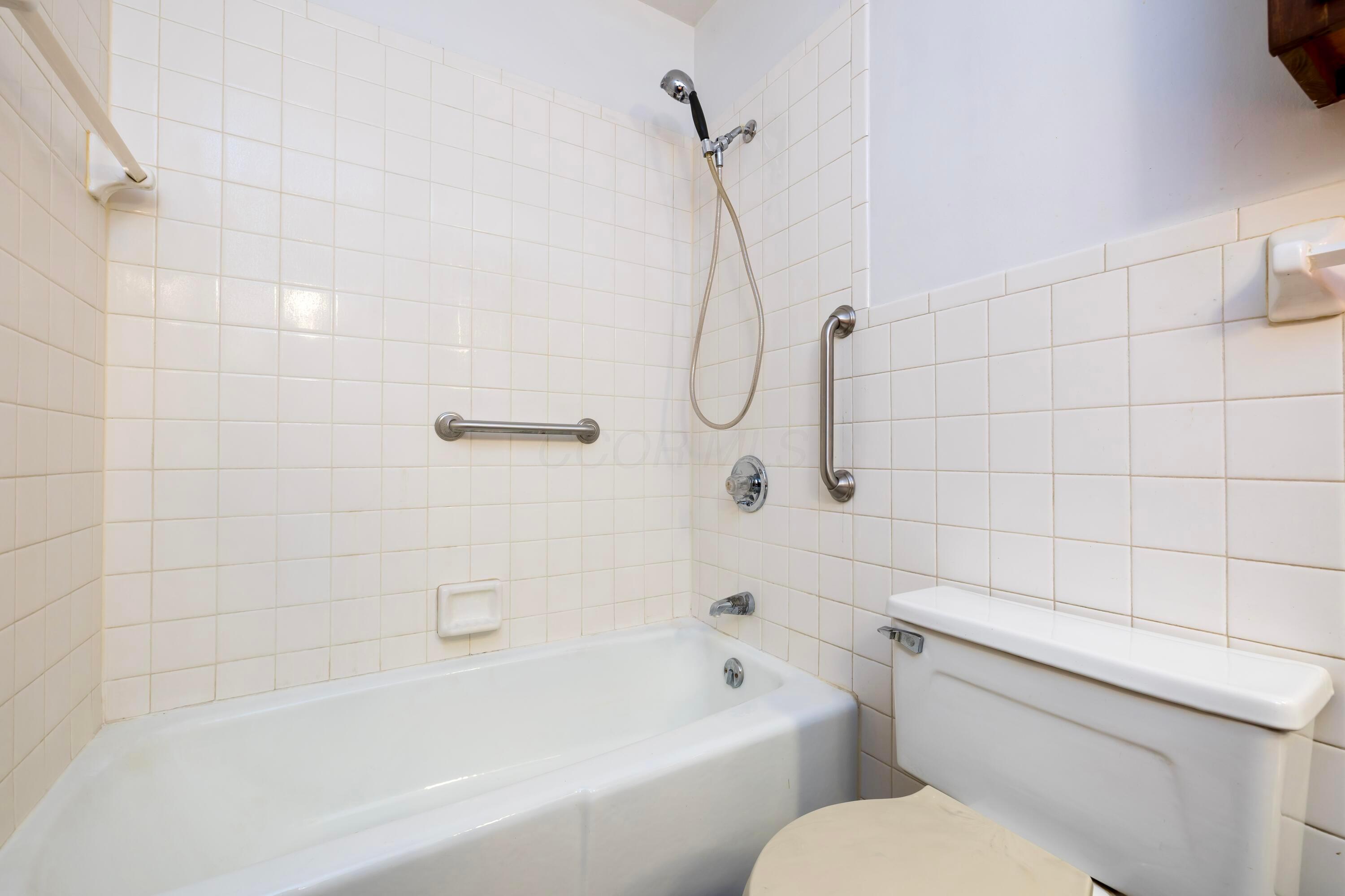 516 Newford Drive Property Photo 19