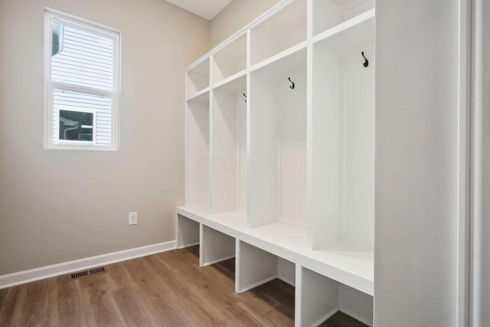 1088 Quarry Oak Drive Property Photo 19