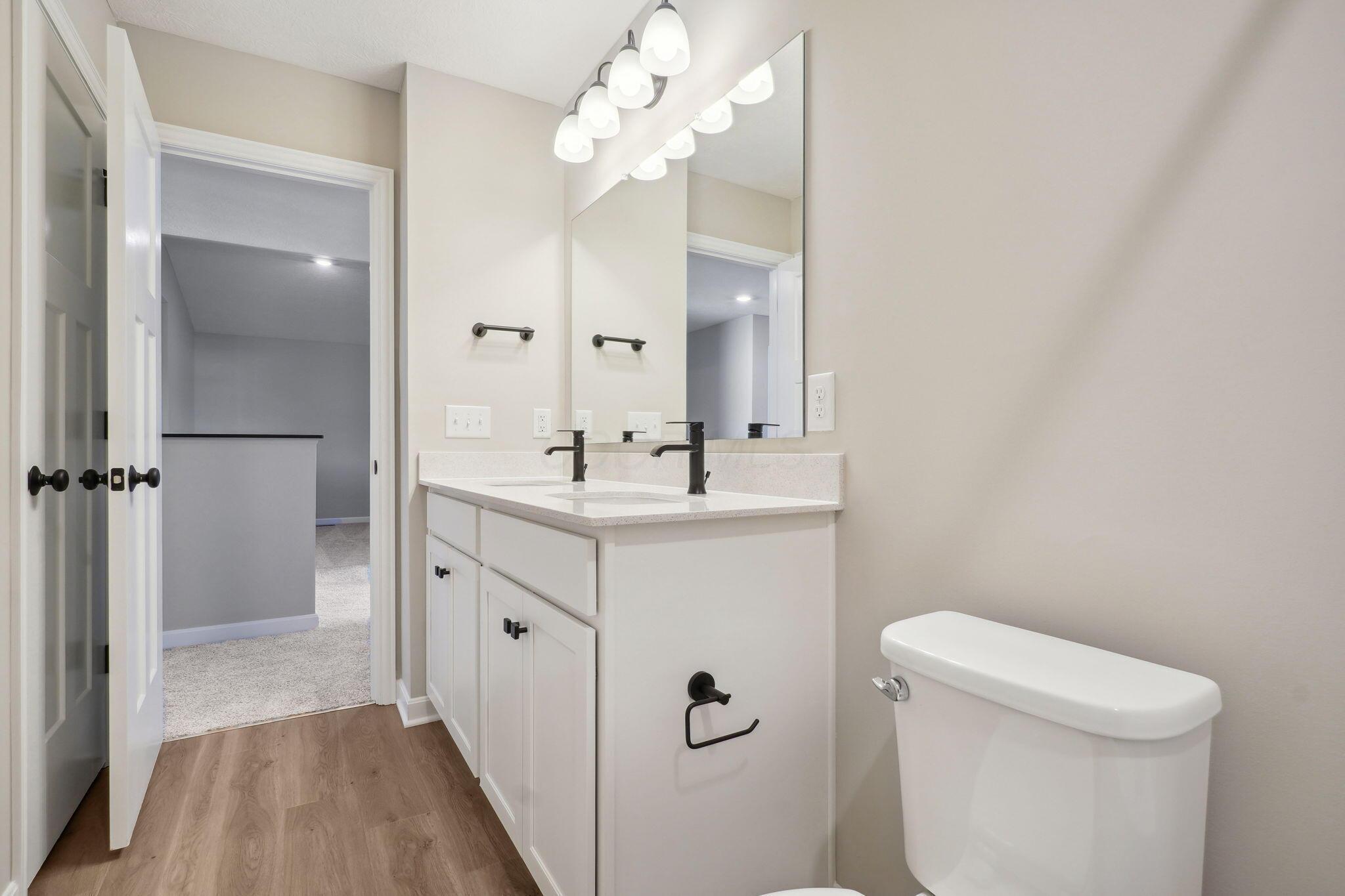 1088 Quarry Oak Drive Property Photo 28