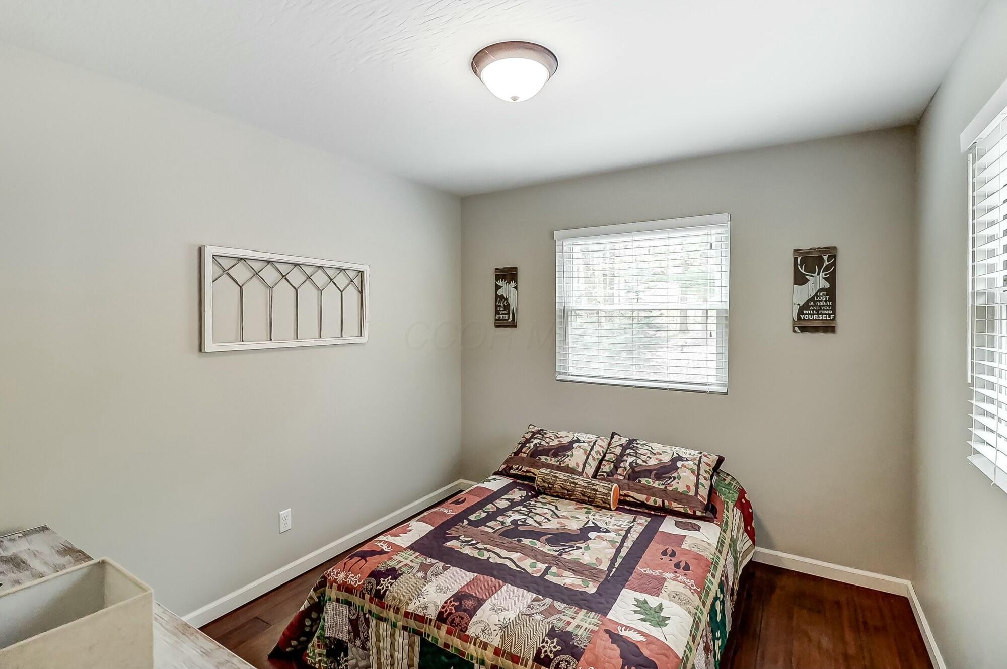 228 Shawnee Lane, L Property Photo 24