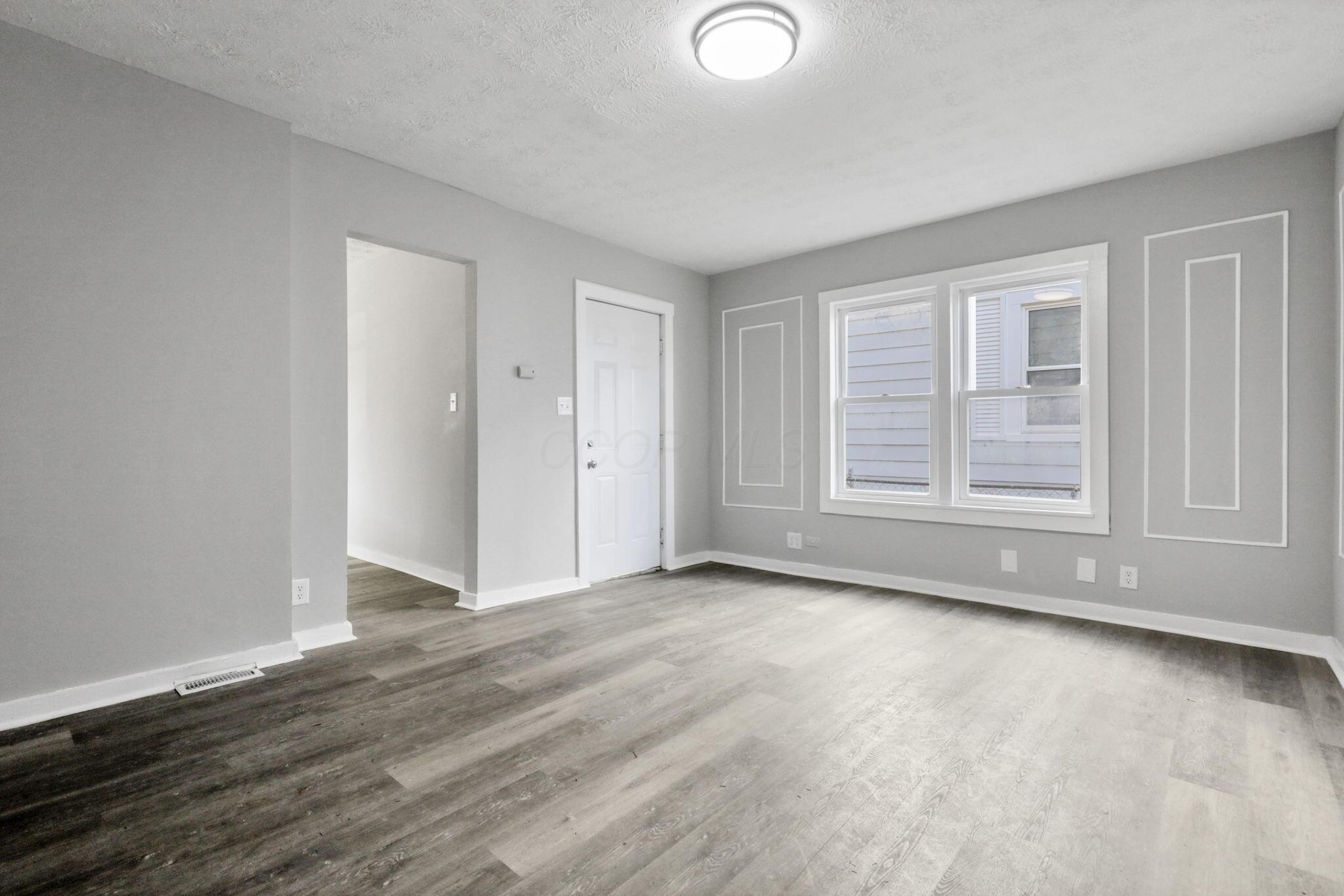 414 Helen Street Property Photo 12
