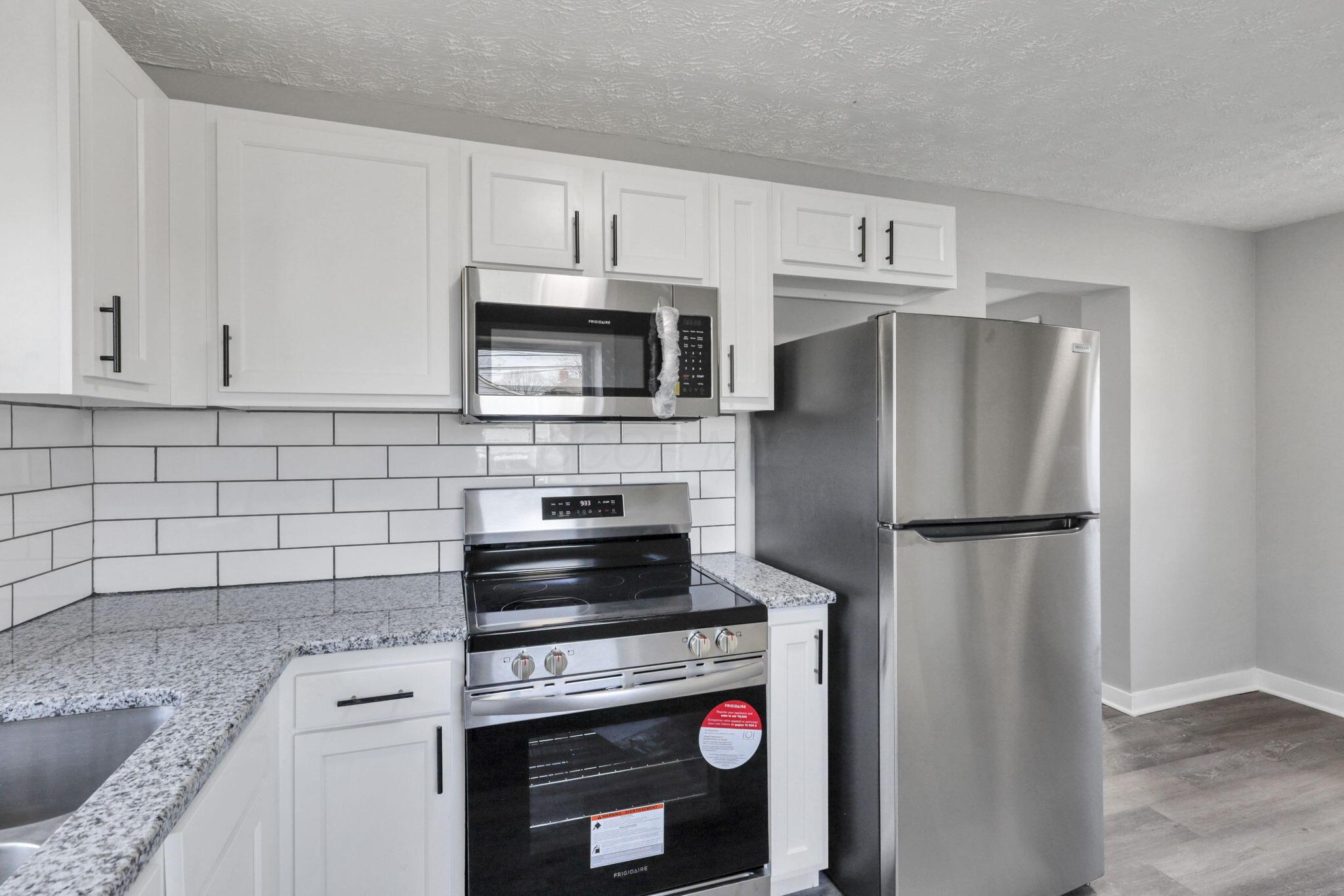 414 Helen Street Property Photo 24
