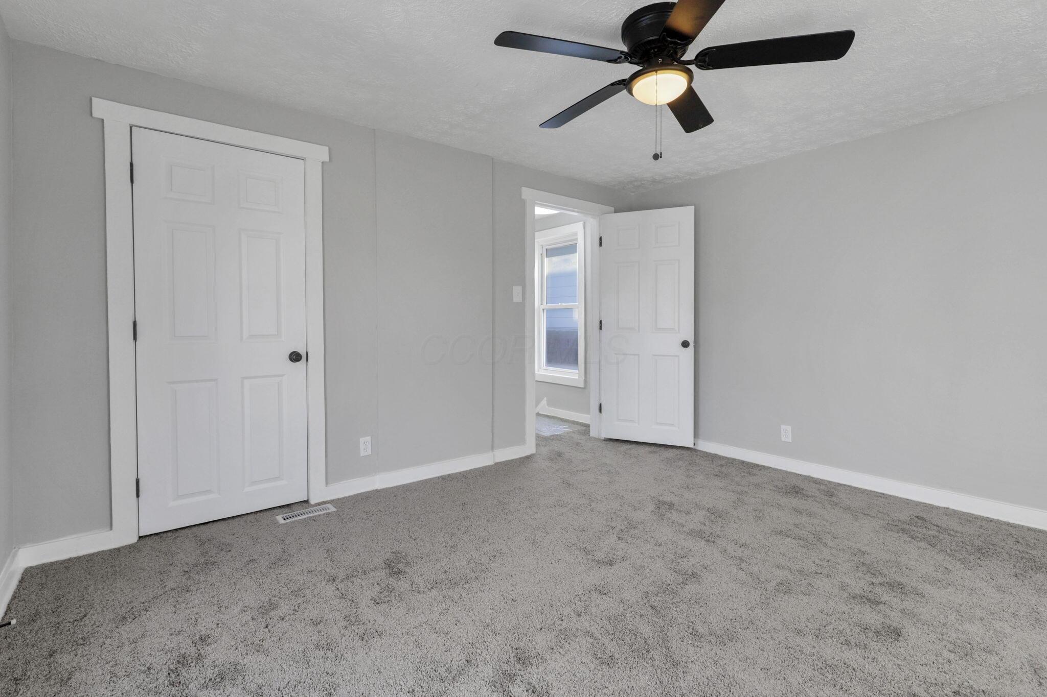 414 Helen Street Property Photo 30