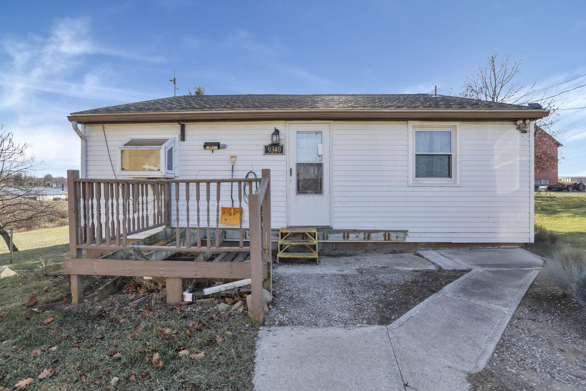 9334 Jacksontown Road Property Photo 8