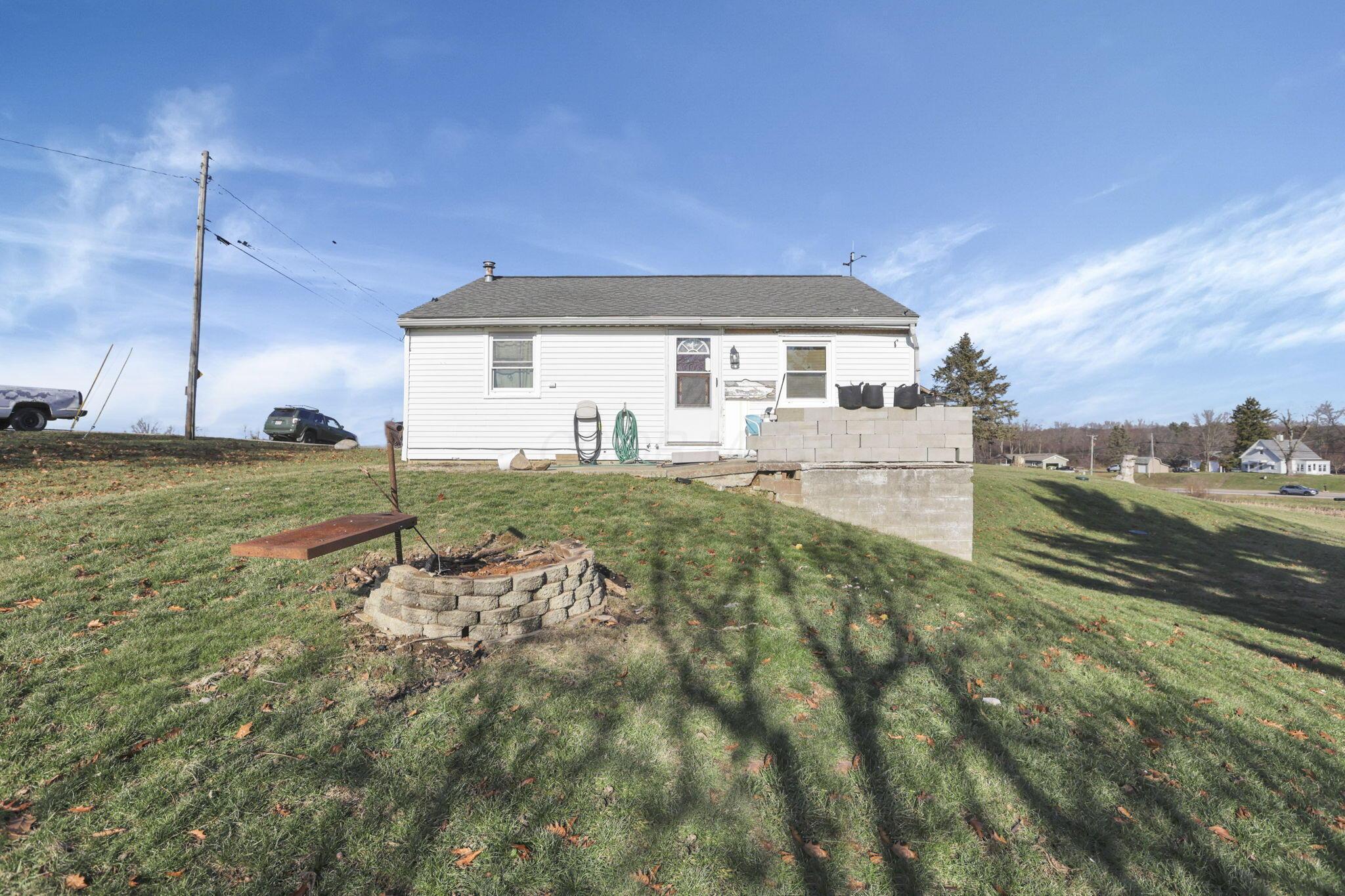 9334 Jacksontown Road Property Photo 12