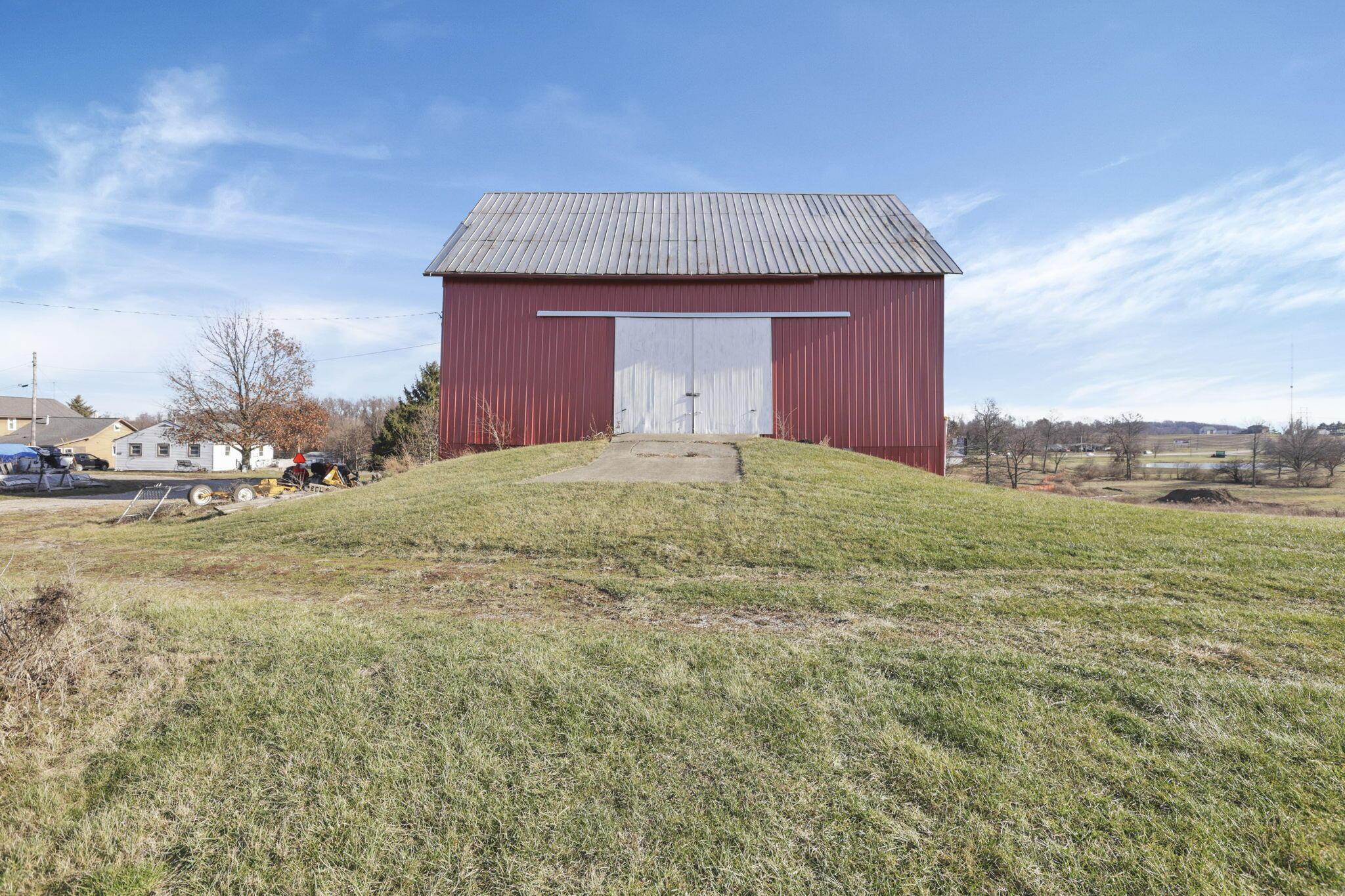9334 Jacksontown Road Property Photo 18
