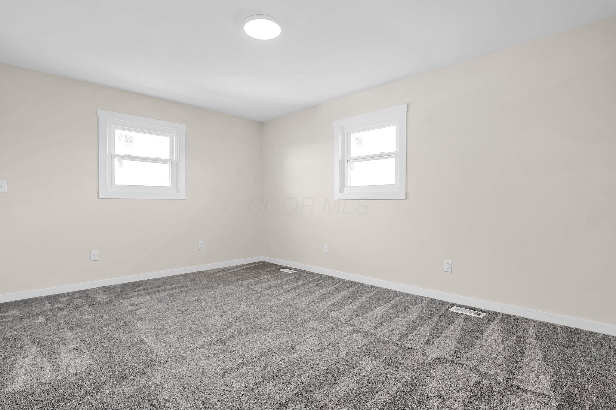 11744 Yankeetown Pike Property Photo 15