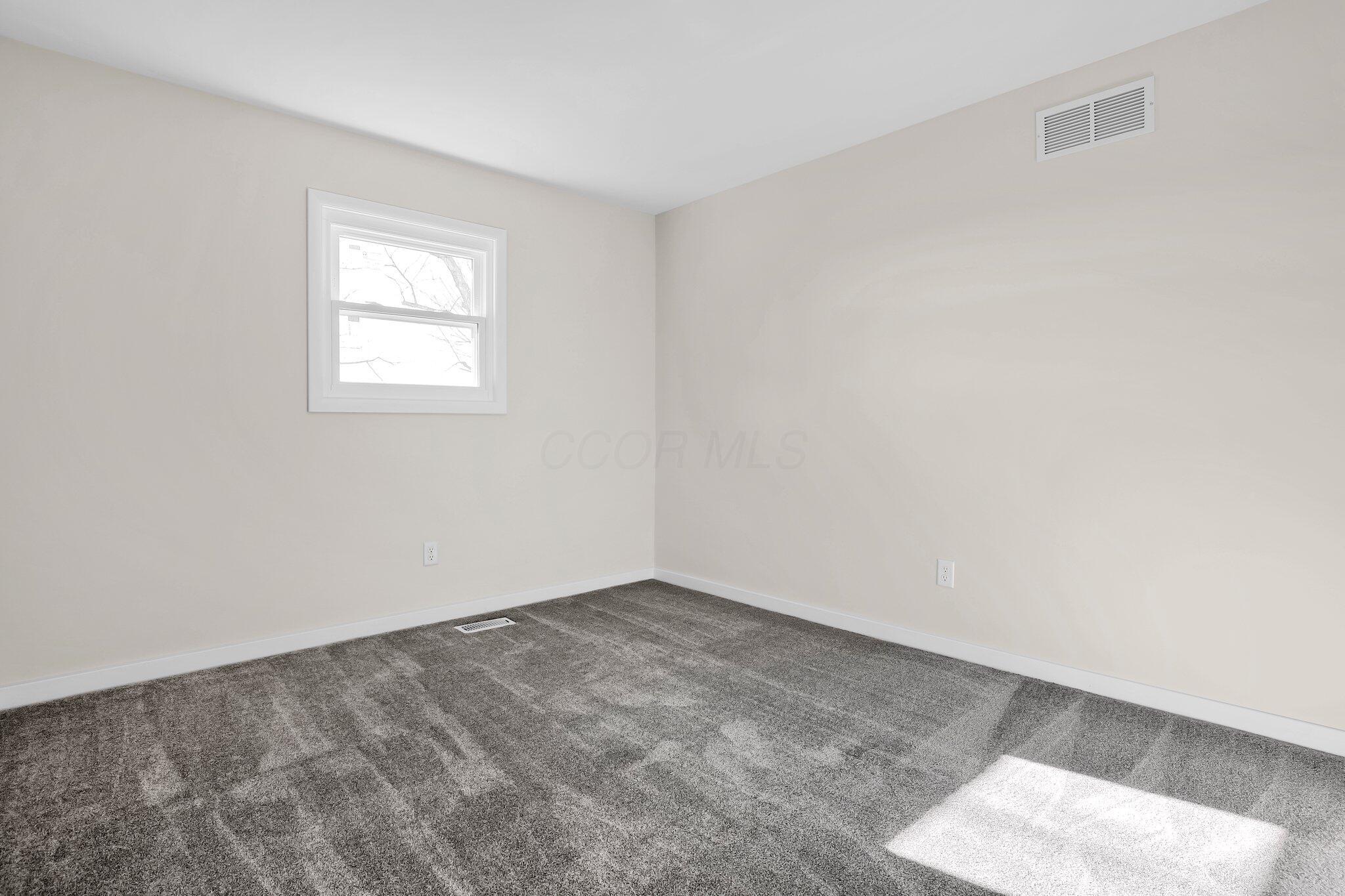 11744 Yankeetown Pike Property Photo 19