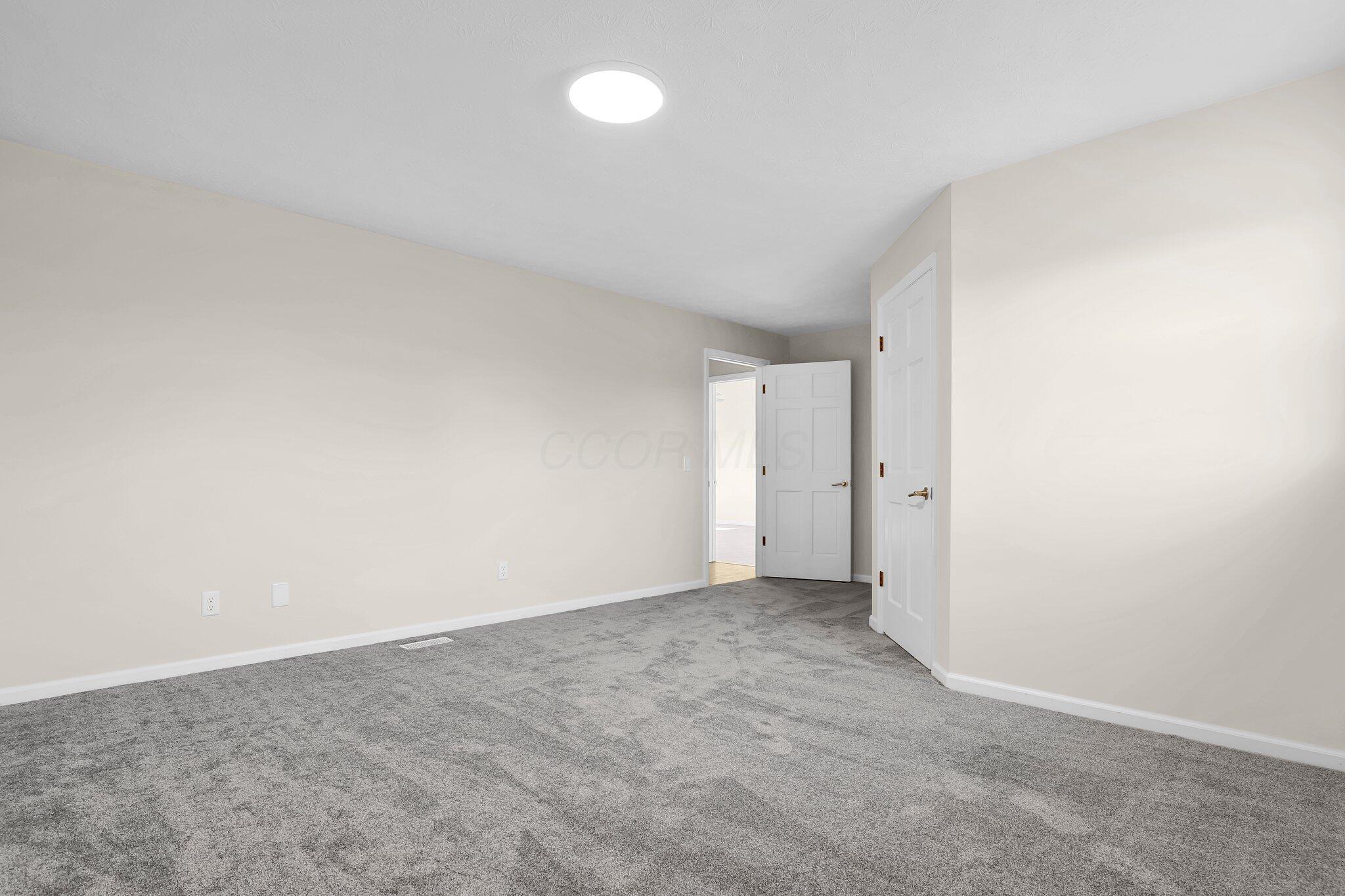 11744 Yankeetown Pike Property Photo 22